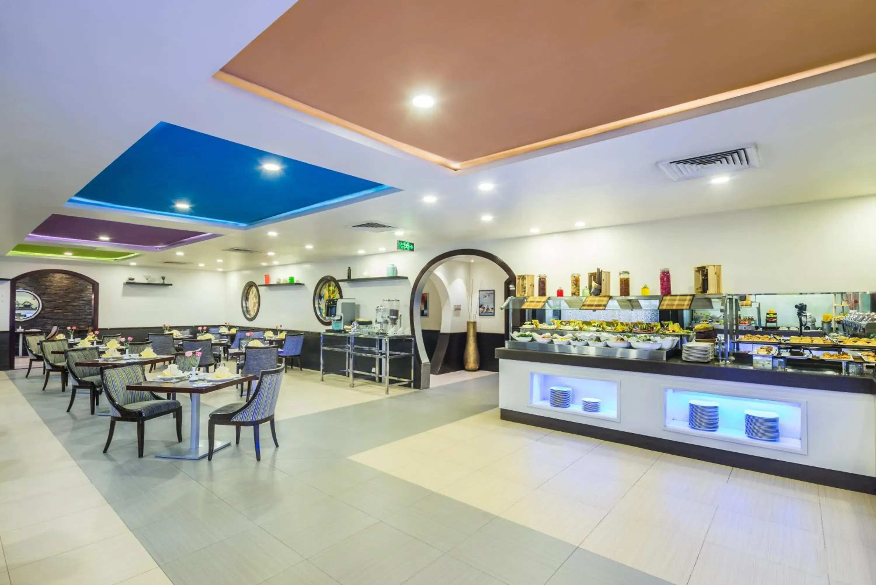 Restaurant/places to eat in Mena Hotel Nasiriah Riyadh Restaurant/places to eat in Mena Hotel Nasiriah Riyadh