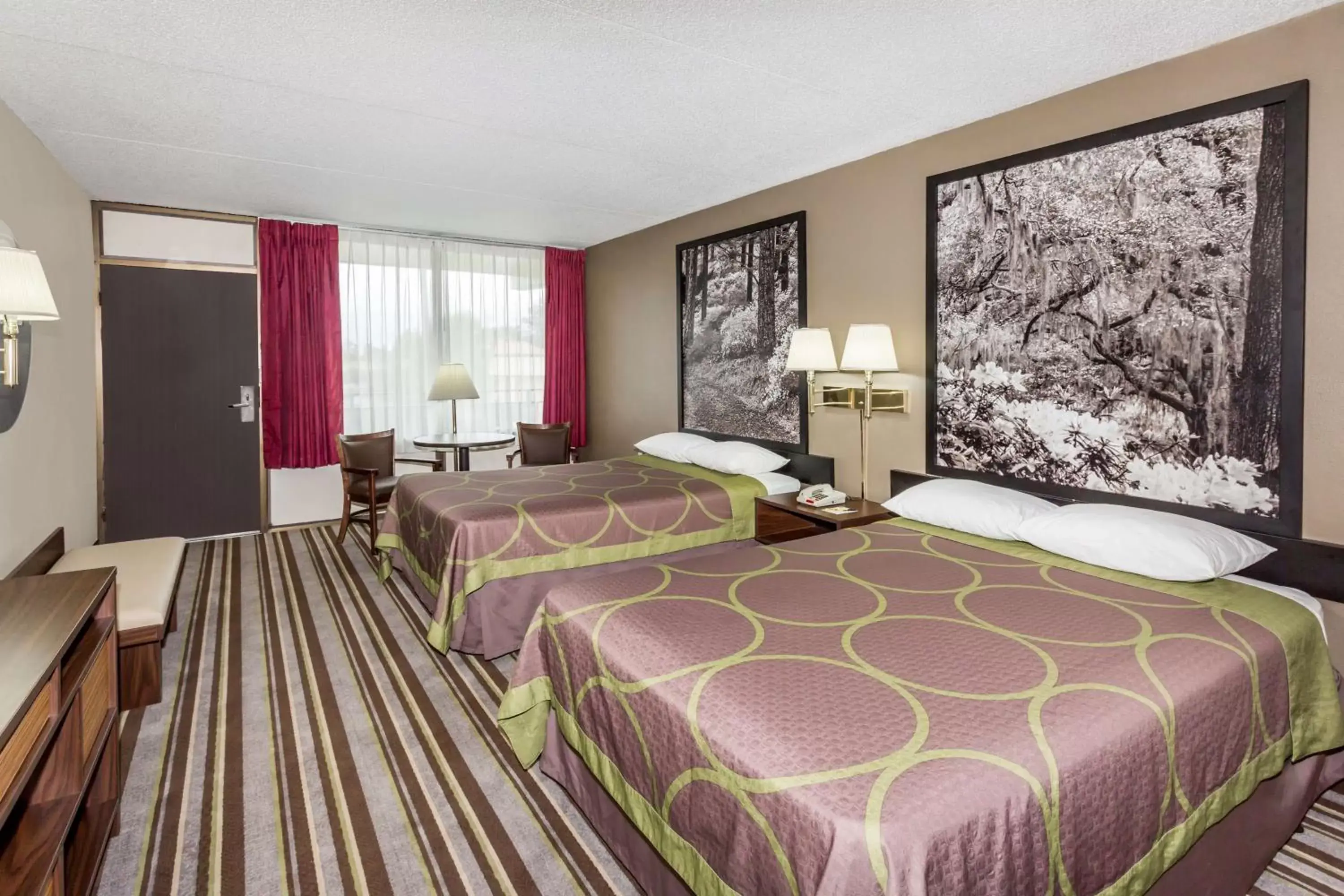Double Room with Two Double Beds - Smoking in Super 8 by Wyndham Valdosta Mall