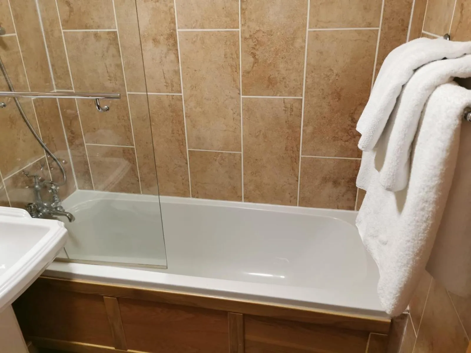 Bathroom in Tottington Manor Hotel