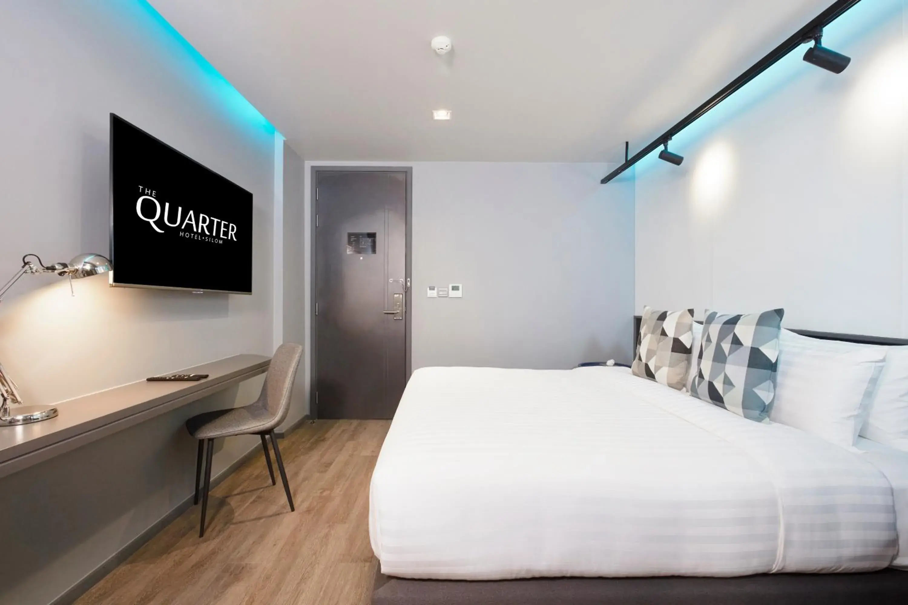 Bed in The Quarter Silom by UHG