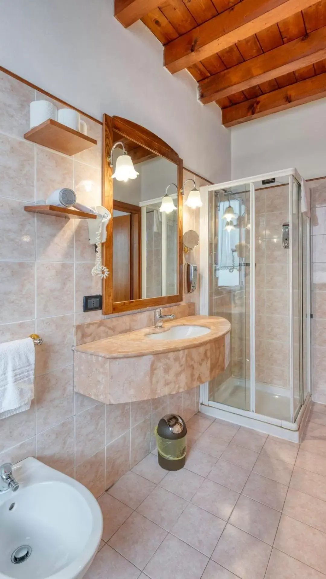 Bathroom in Primotel Brescia