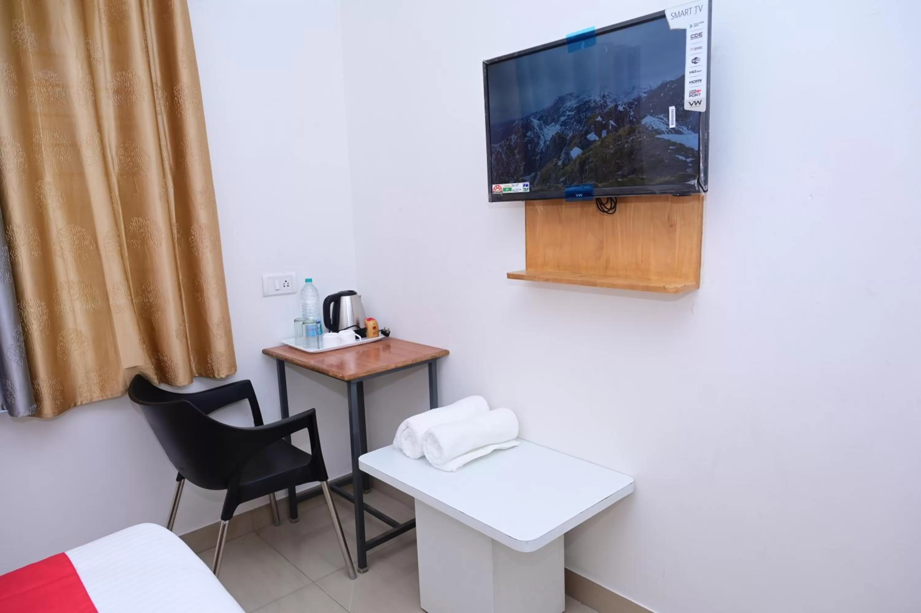 TV and multimedia in Hotel Stay Shine