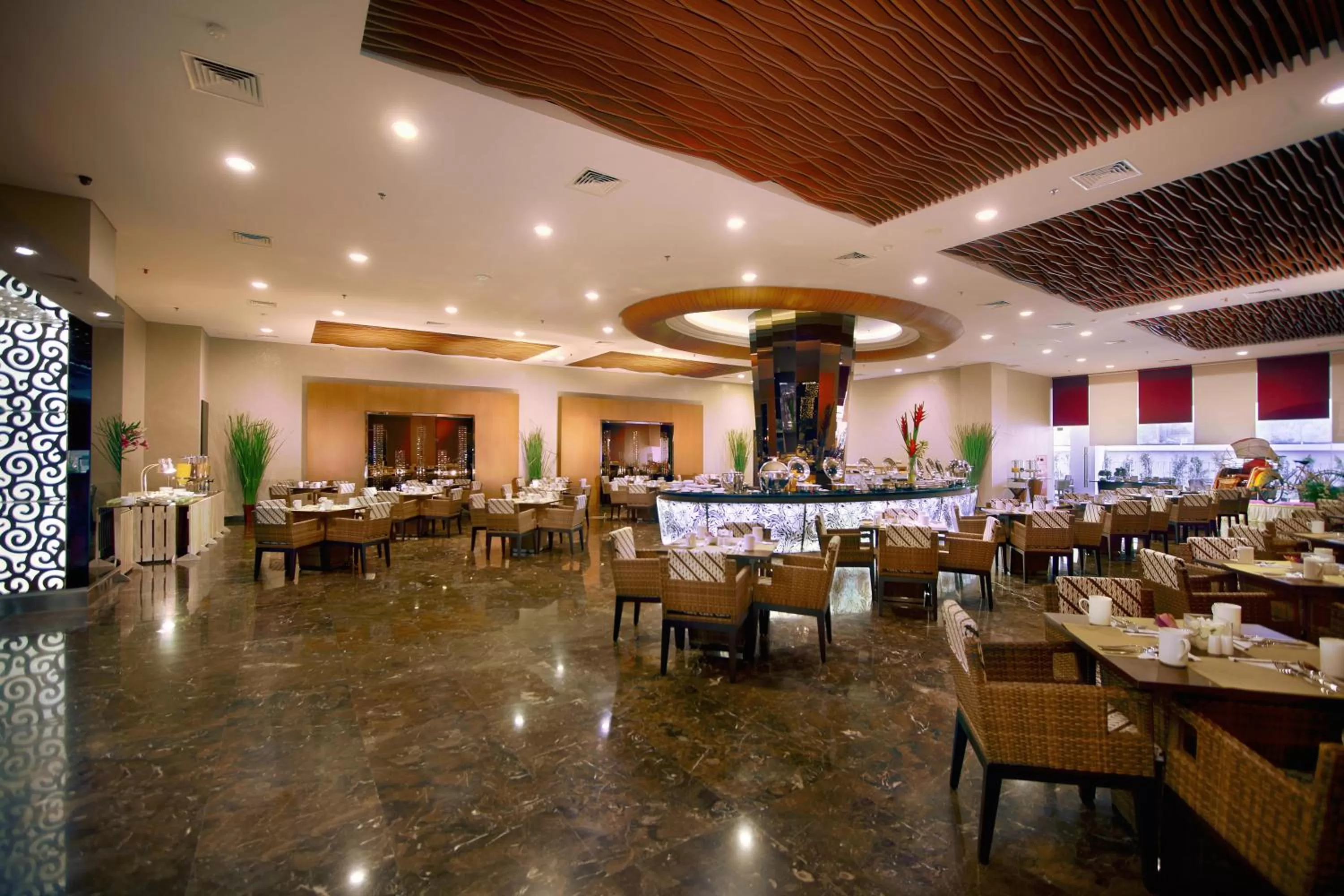 Restaurant/places to eat in Atria Hotel Malang