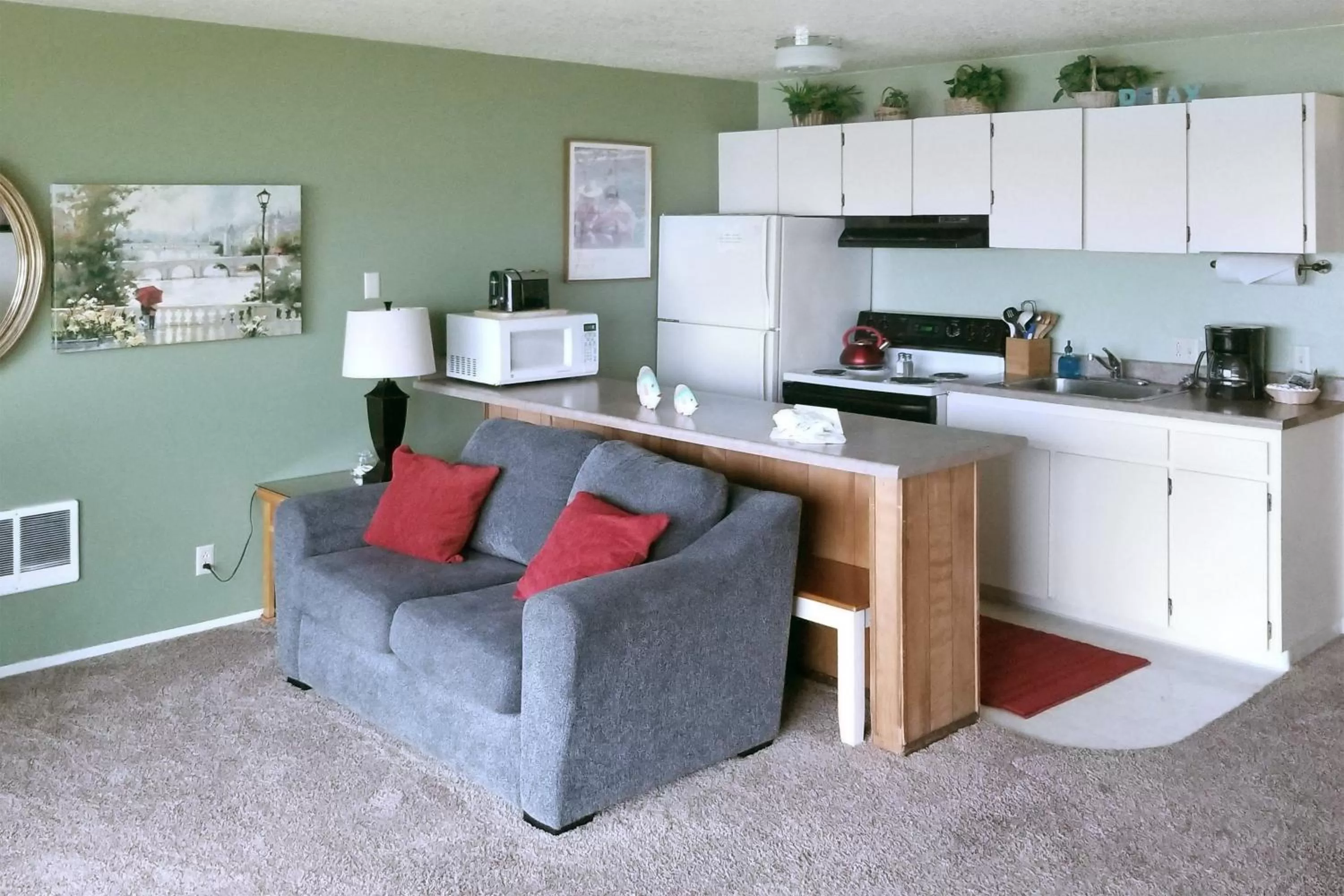 Kitchen or kitchenette, Kitchen/Kitchenette in Ocean Terrace Condominiums