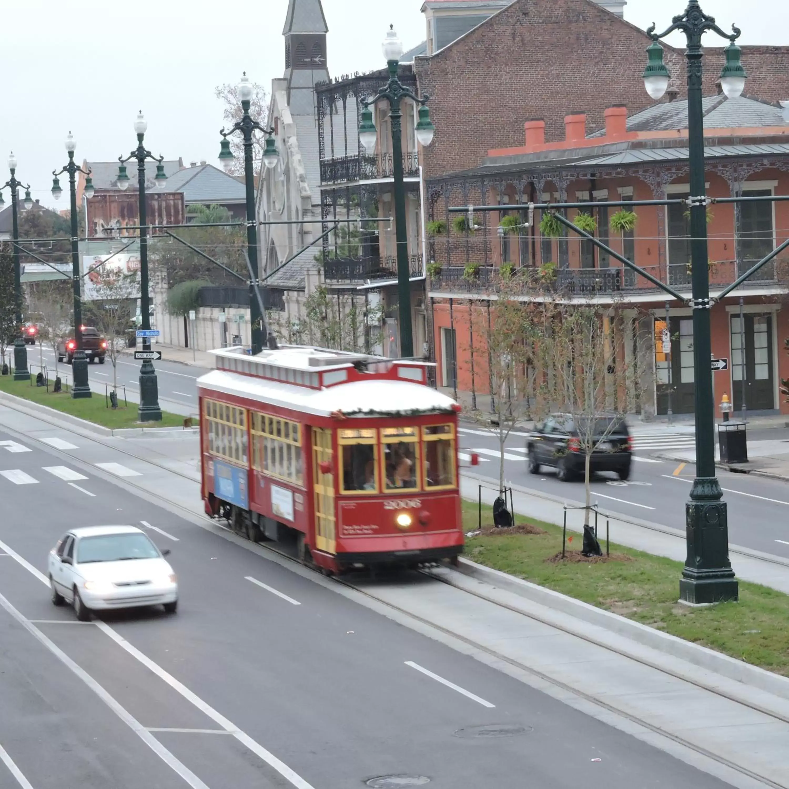 Street view in New Orleans Courtyard Hotel by the French Quarter Street view in New Orleans Courtyard Hotel by the French Quarter