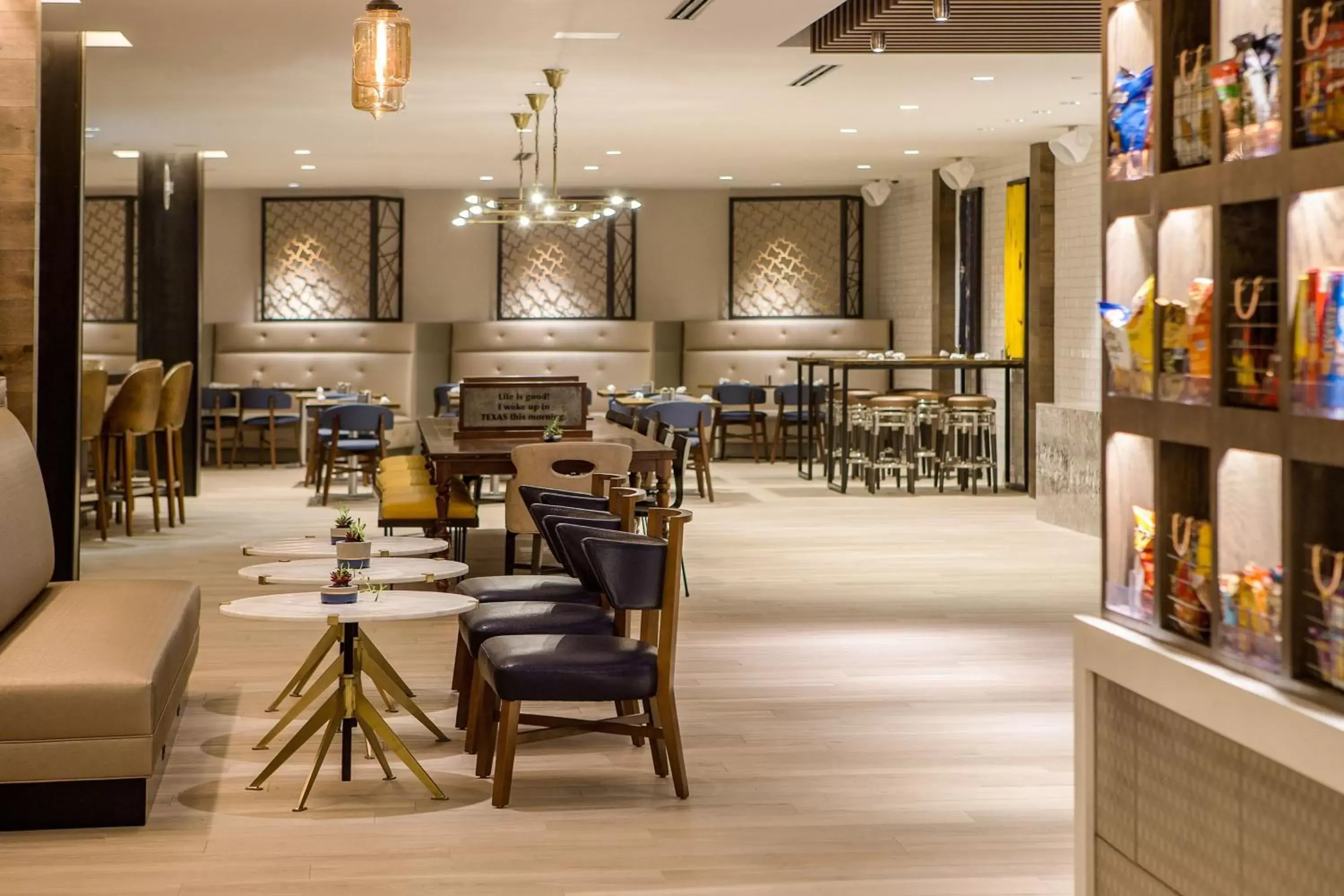 Restaurant/Places to Eat in Cambria Hotel Southlake DFW North Restaurant/Places to Eat in Cambria Hotel Southlake DFW North