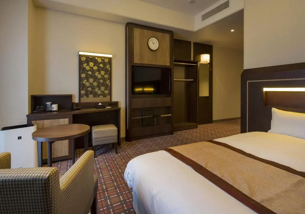 Photo of the whole room, Bed in Hotel Monterey Fukuoka Photo of the whole room, Bed in Hotel Monterey Fukuoka