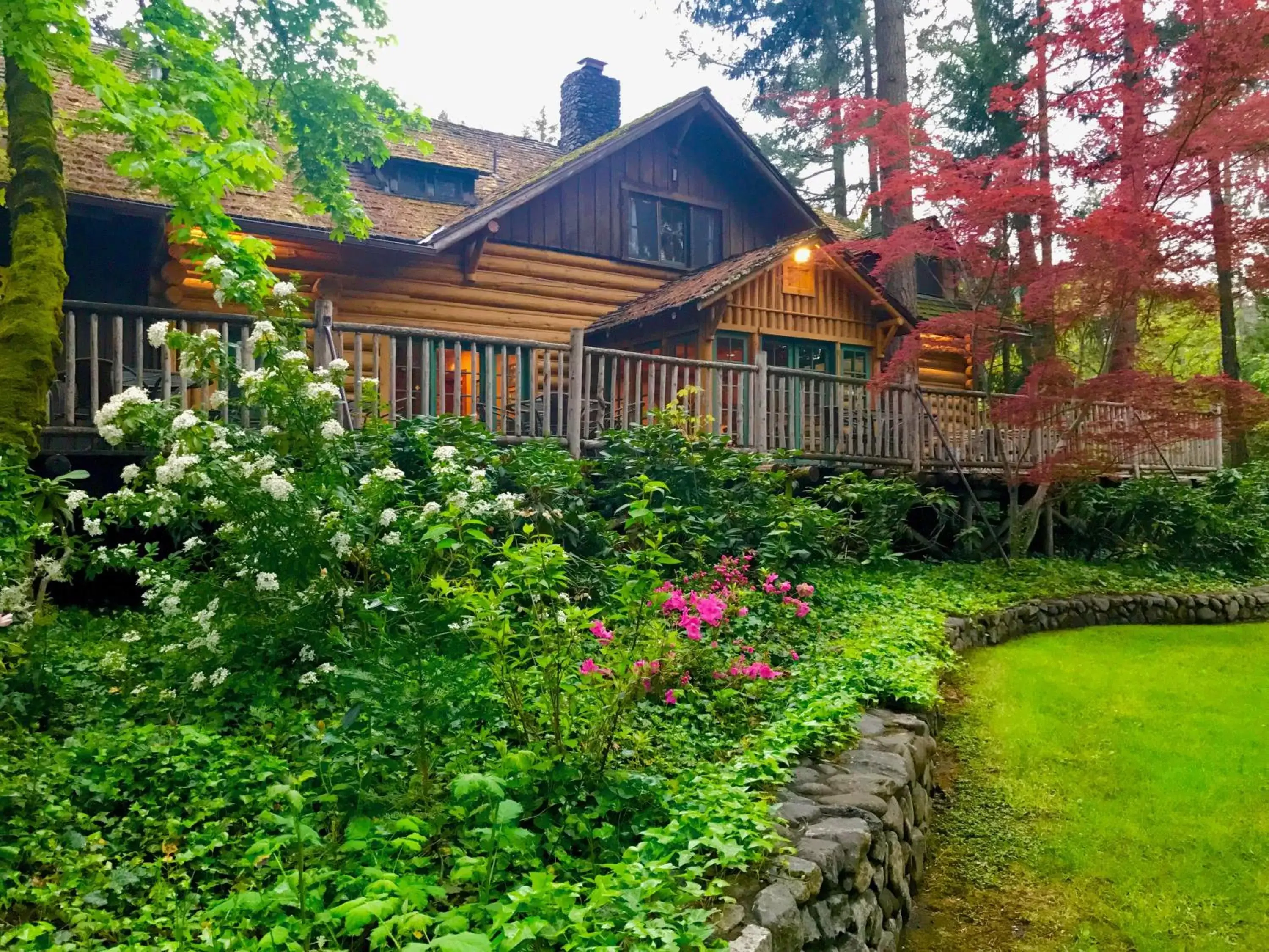 Property Building in Weasku Inn