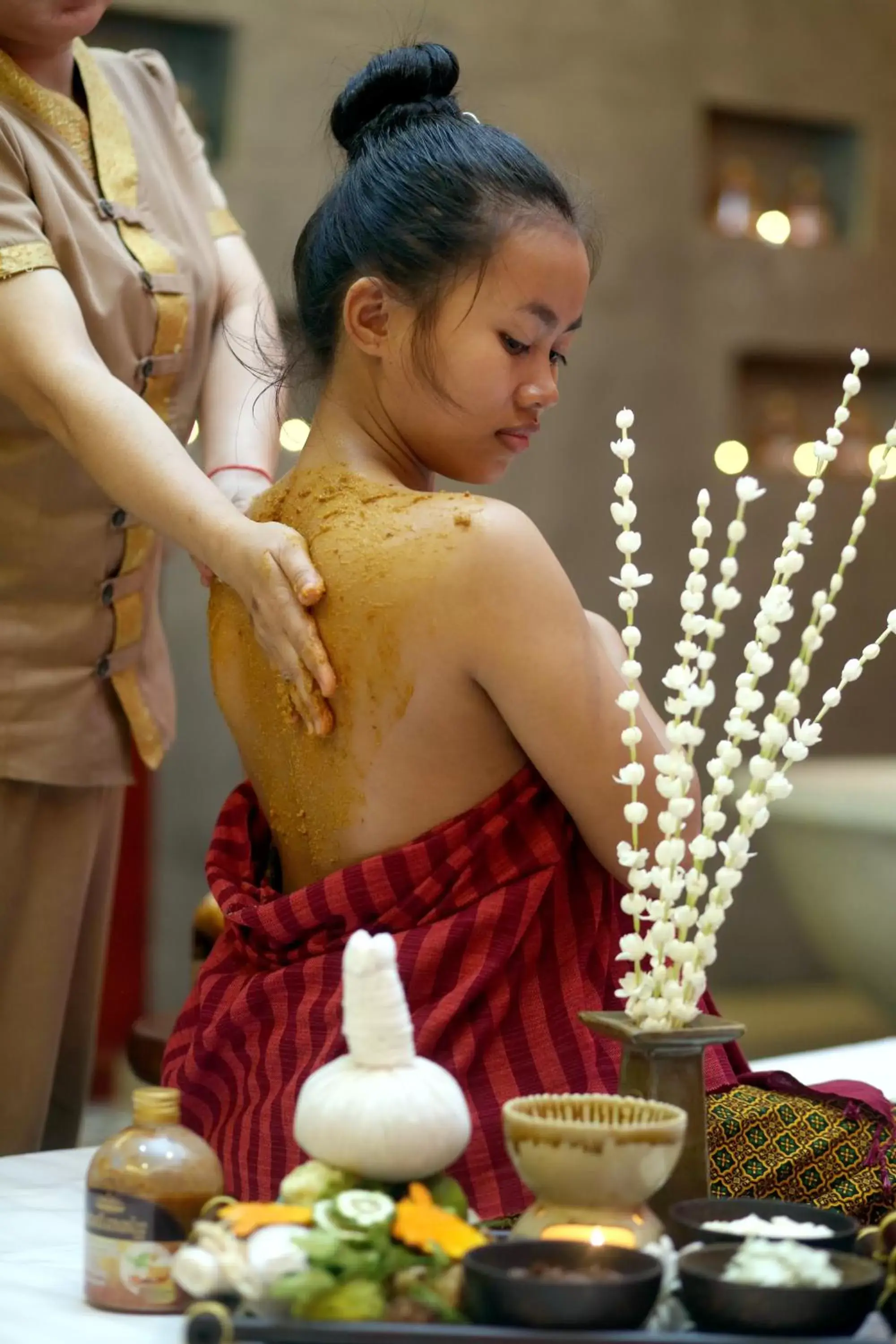 Massage in Central Indochine D'angkor Hotel