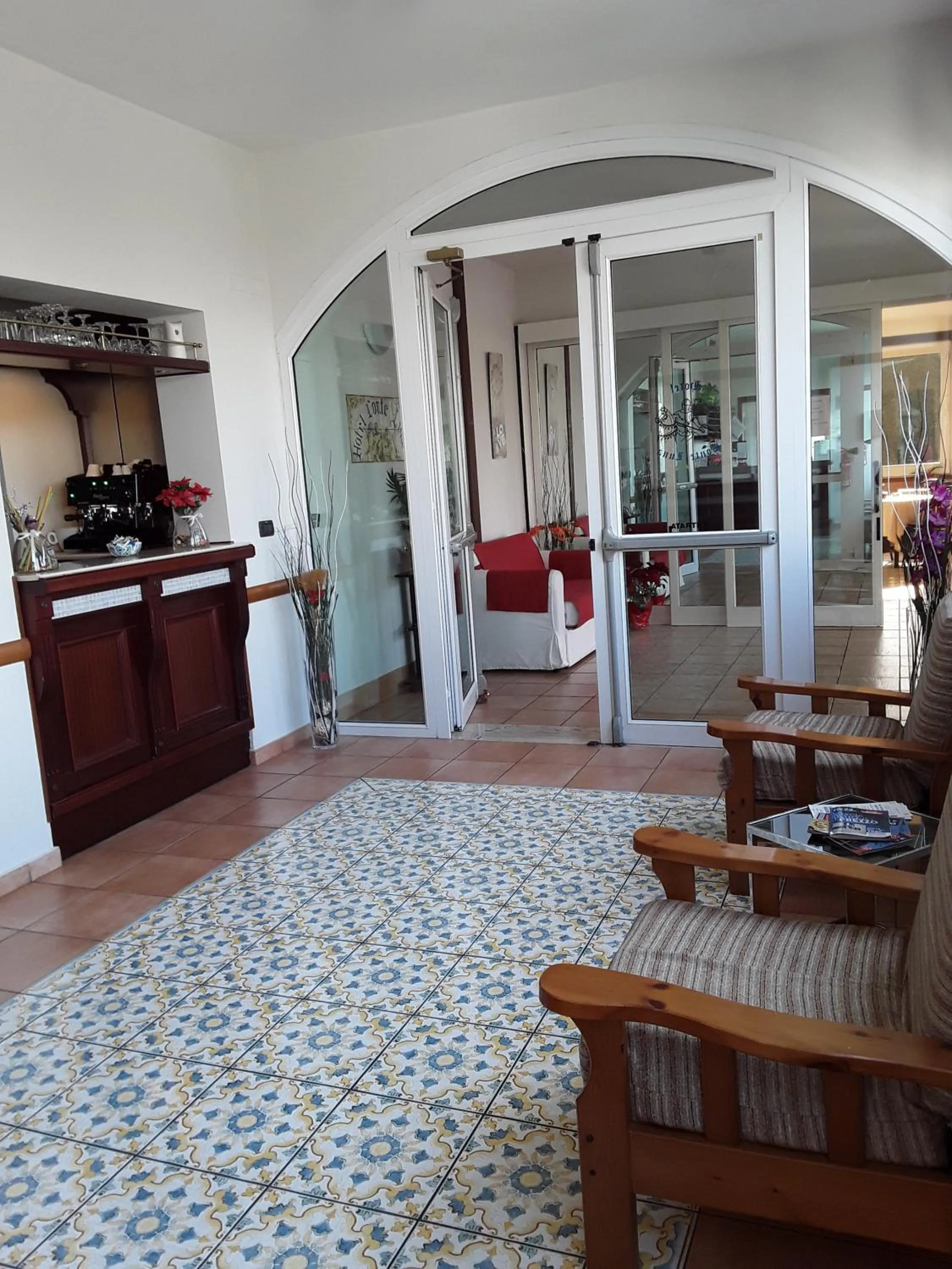 Patio in Hotel Conte Luna