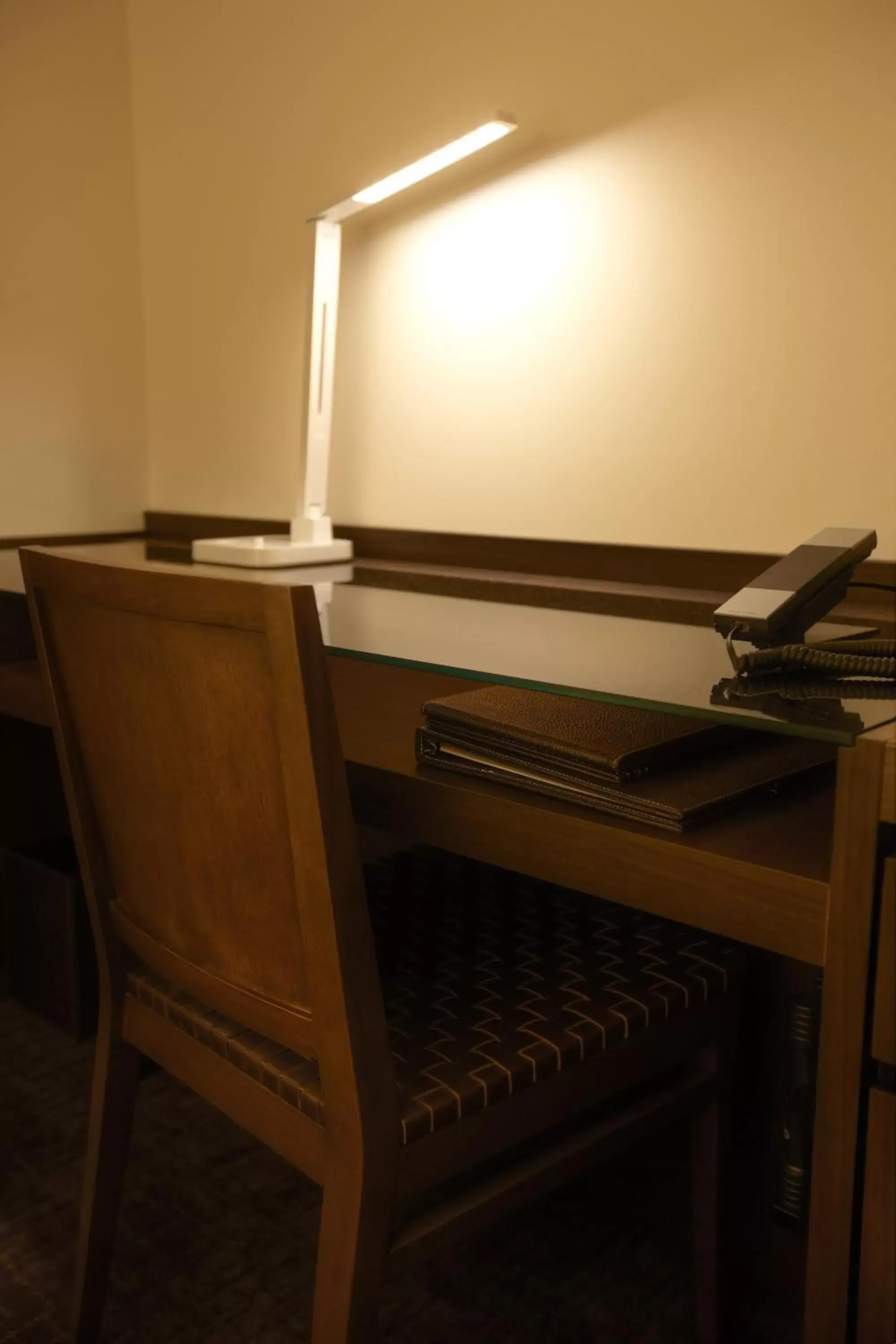 Photo of the whole room in HOTEL FORZA HAKATAEKI CHIKUSHI-GUCHI Ⅰ Photo of the whole room in HOTEL FORZA HAKATAEKI CHIKUSHI-GUCHI Ⅰ