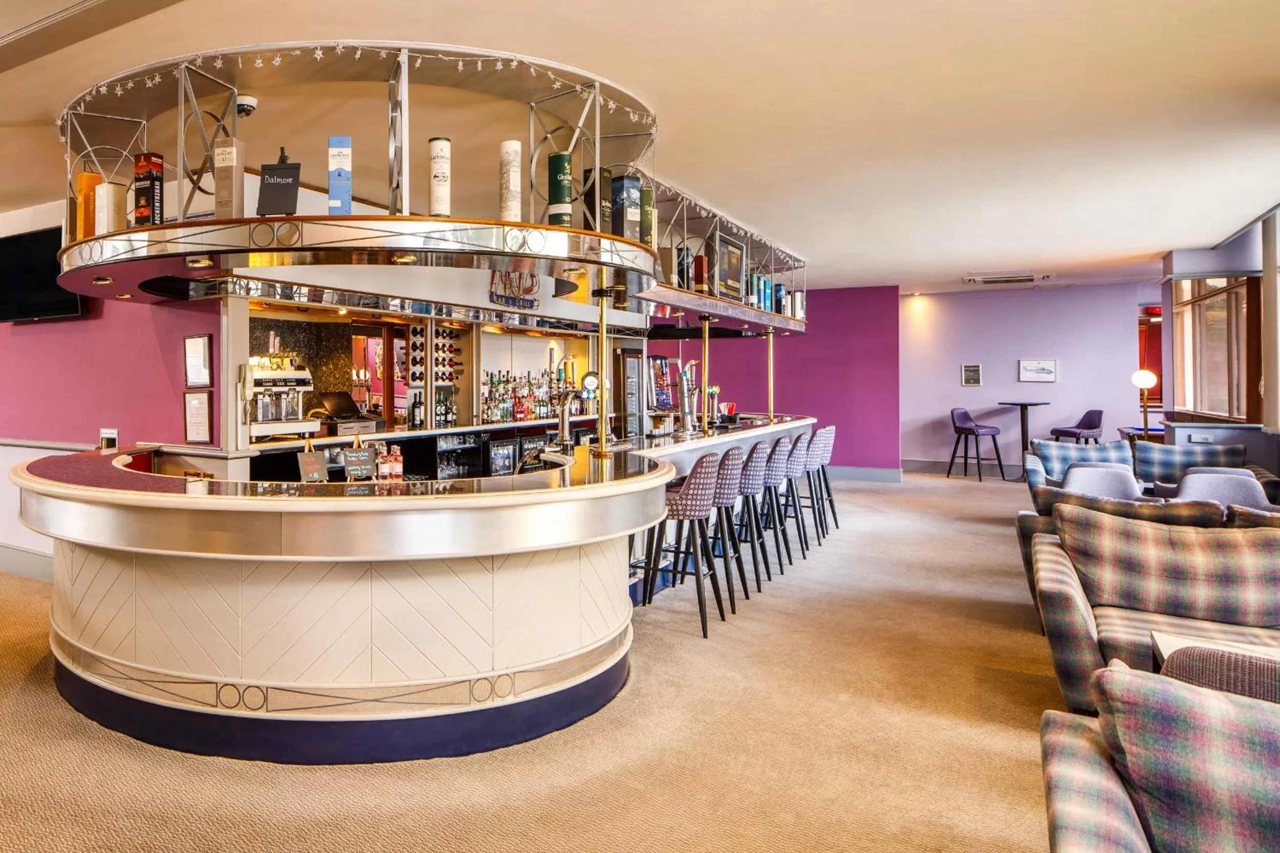 Lounge or bar in Mercure Ayr Hotel
