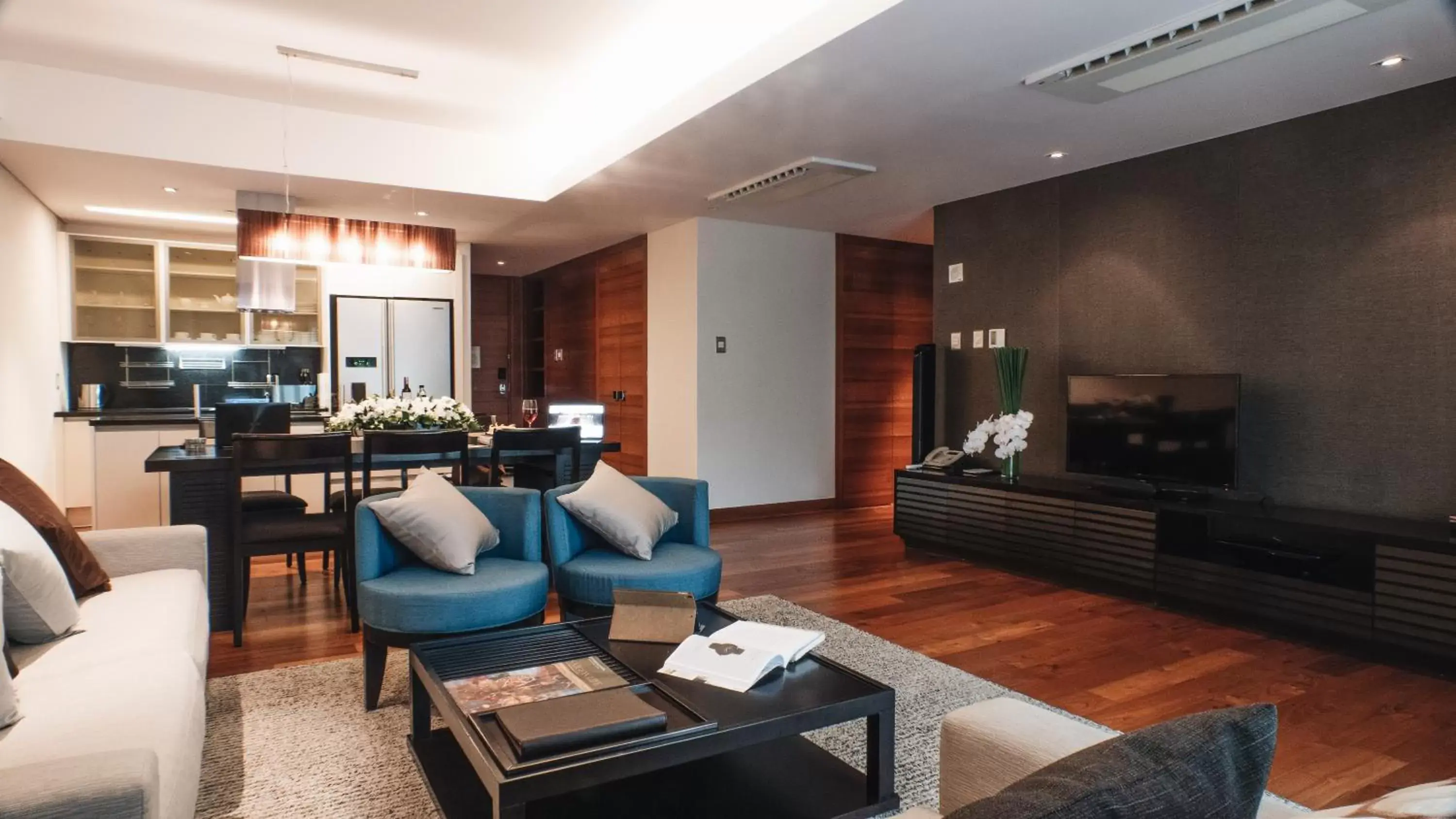 Living room, Seating Area in InterContinental Residences Saigon, an IHG Hotel