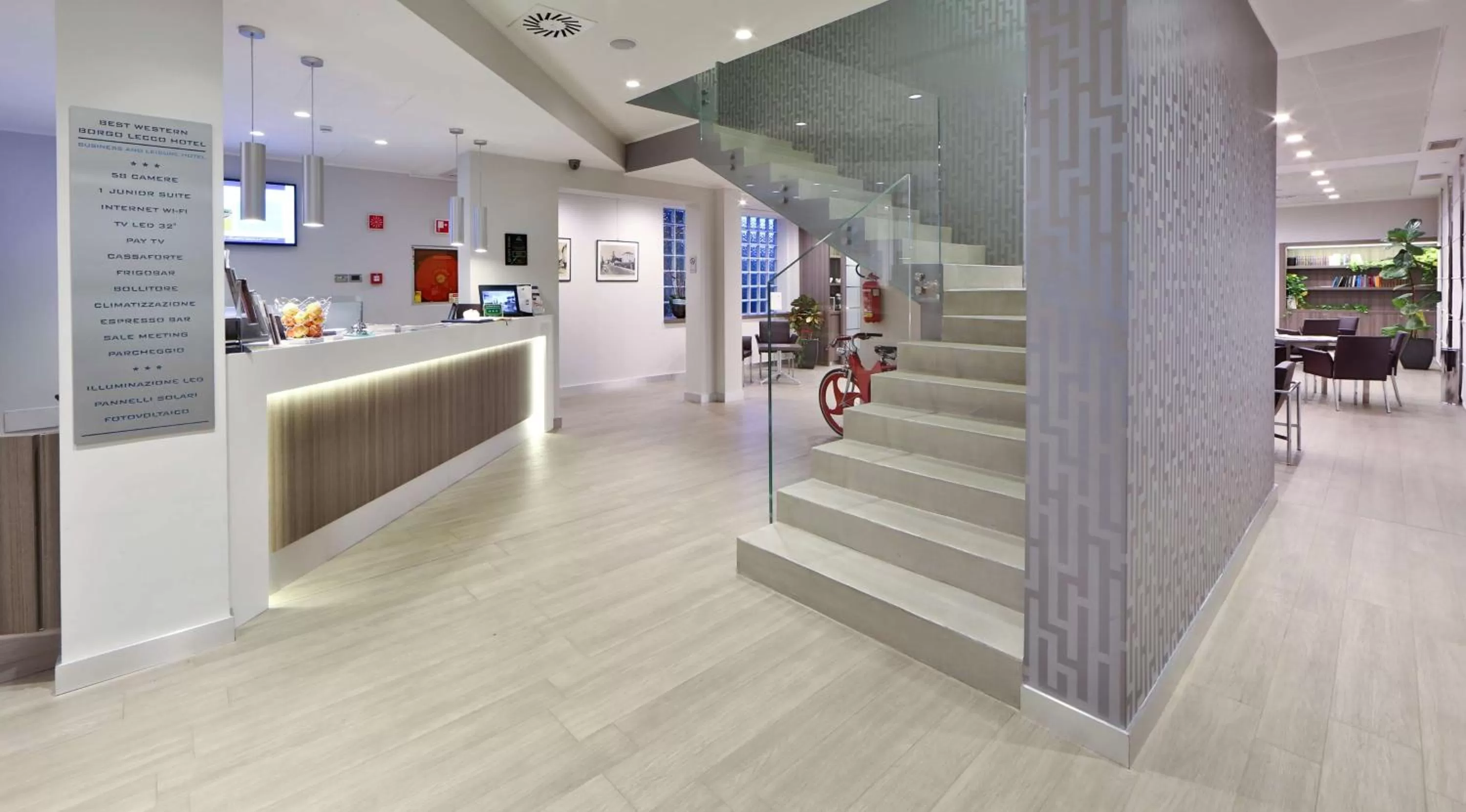 Lobby or reception in Best Western Plus Borgolecco Hotel