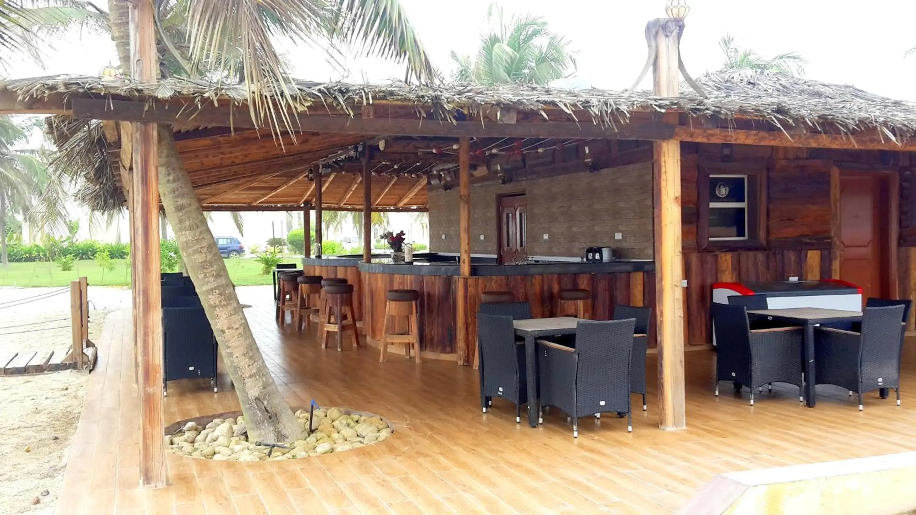 Restaurant/places to eat, Lounge/Bar in Samharam Tourist Village