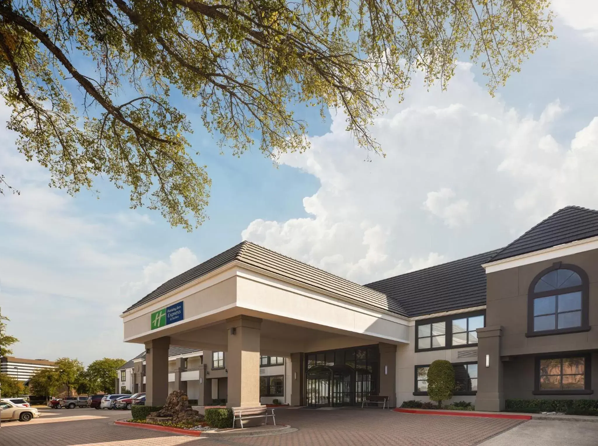 Property Building in Holiday Inn Express Hotel & Suites Irving DFW Airport North, an IHG Hotel