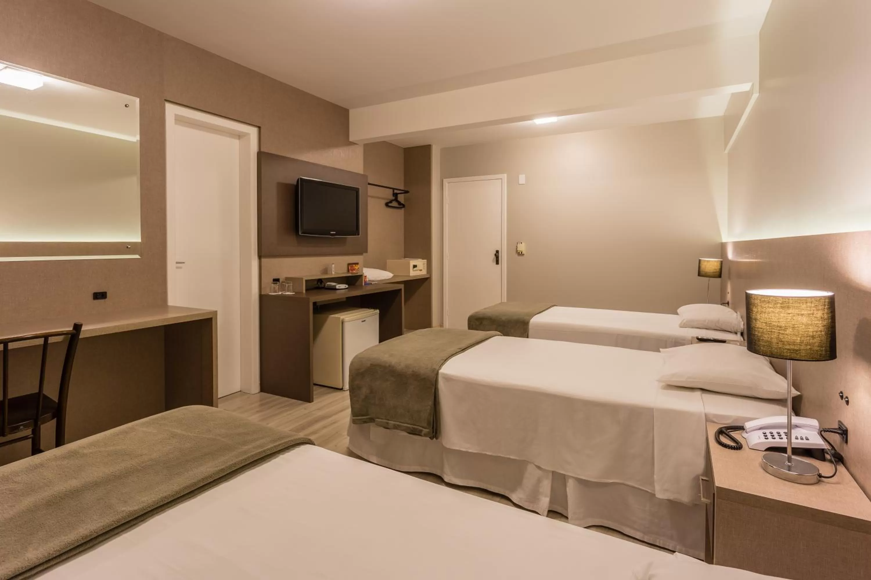 Bed in Hotel Farol da Ilha