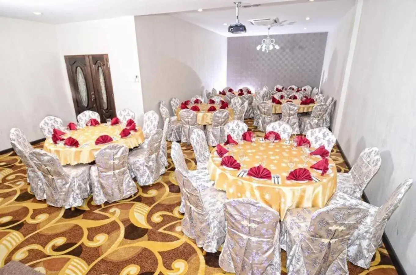 Banquet/Function facilities, Banquet Facilities in Hotel Nusa CT