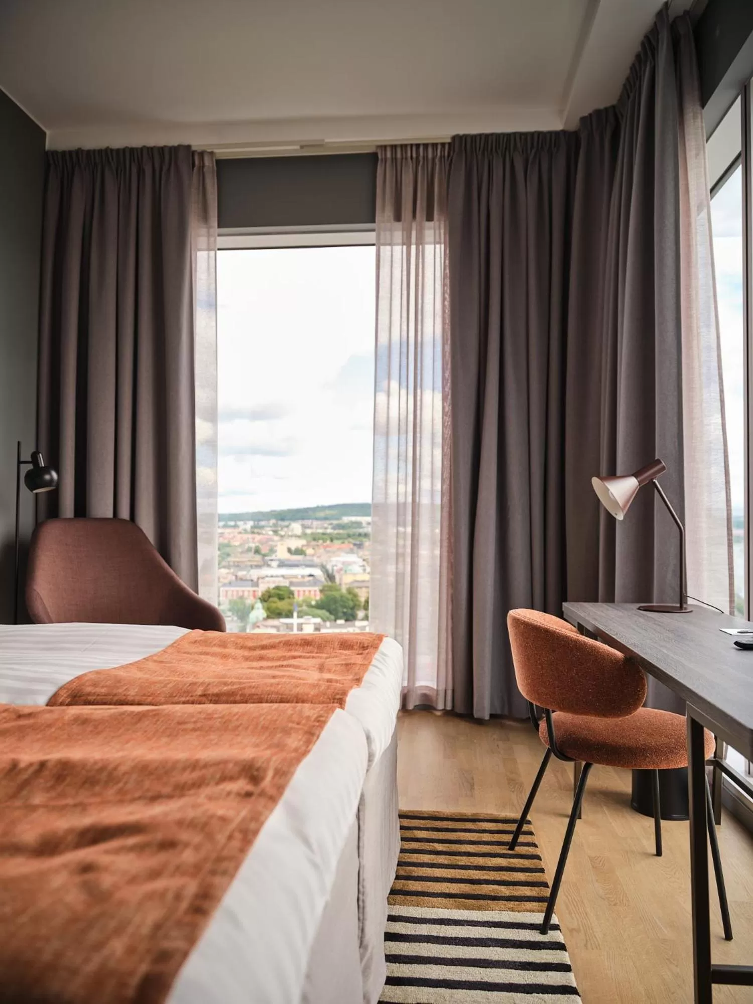 View (from property/room), Bed in Quality Hotel Match