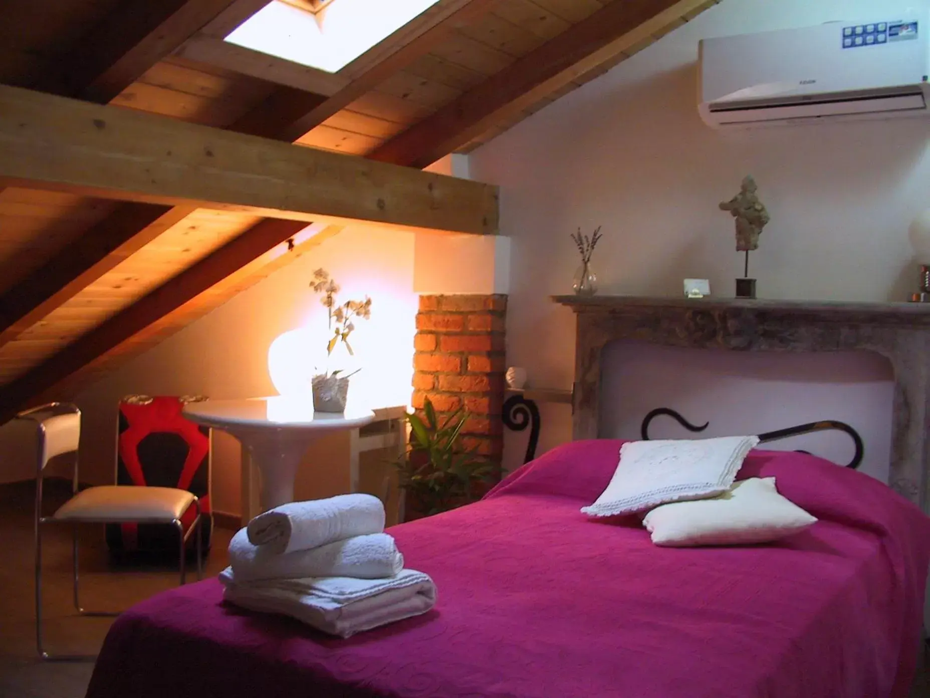 Photo of the whole room, Bed in B&B Il Rustico