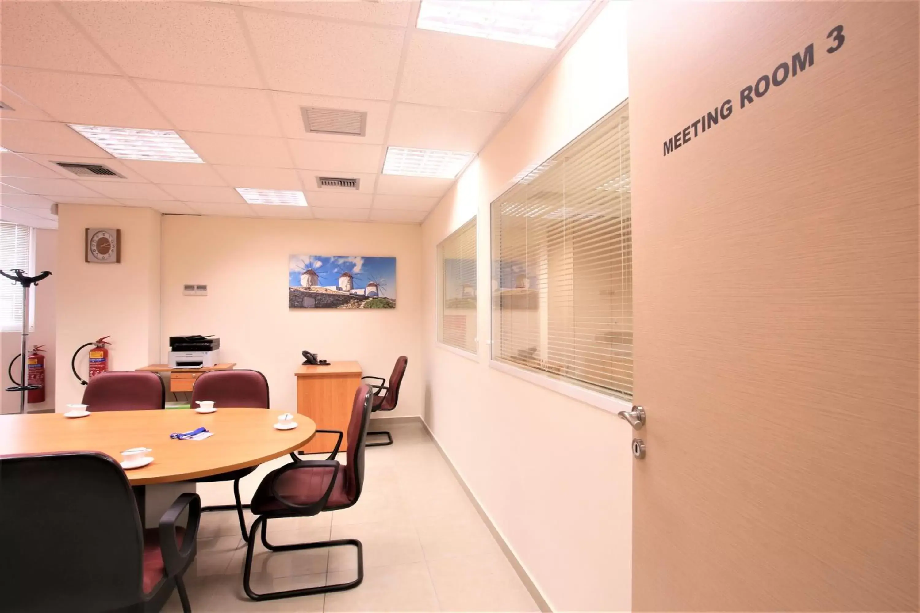 Meeting/conference room in GK Airport Suites