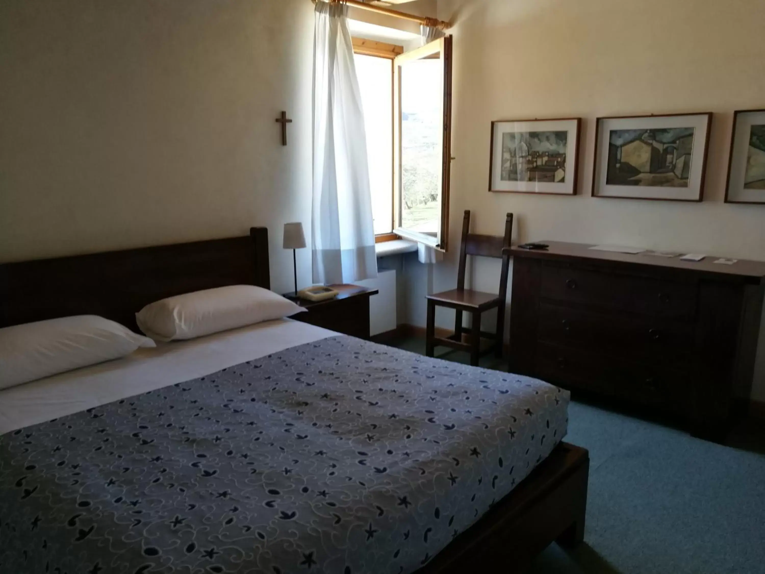 Bedroom, Bed in Costa degli Ulivi