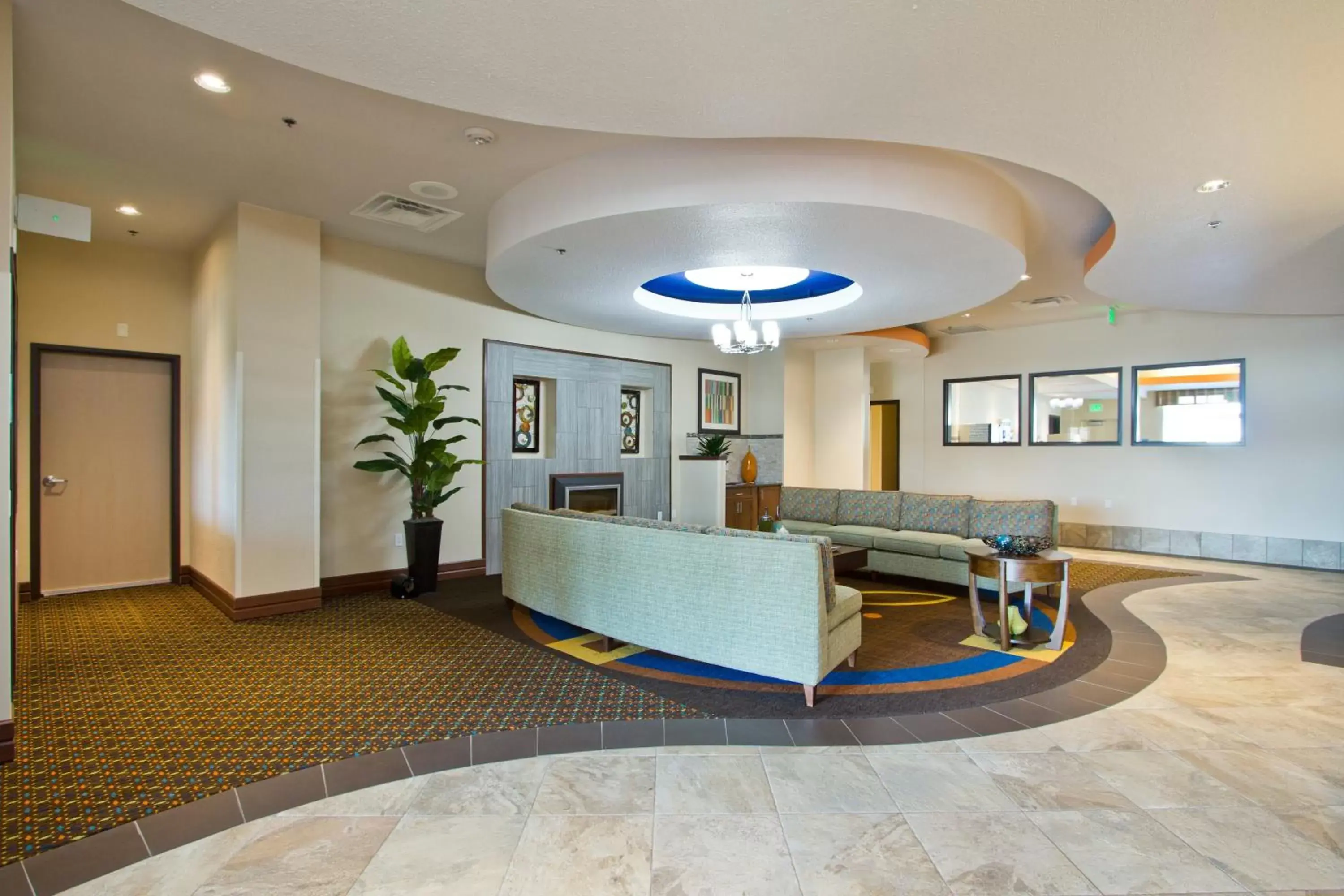 Property building, Lobby/Reception in Holiday Inn Express and Suites Denver East Peoria Street, an IHG Hotel