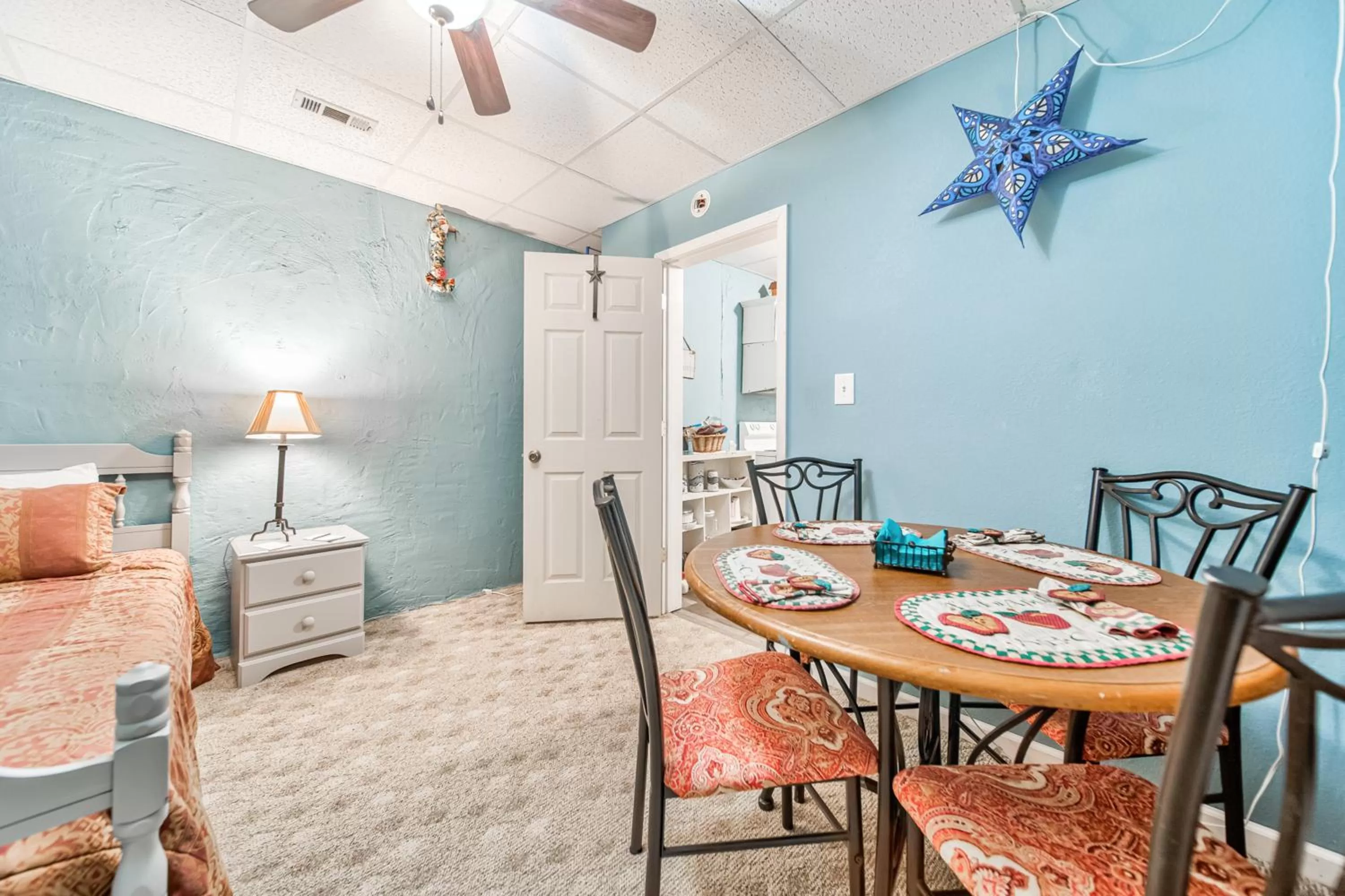 Dining Area in Cool River Condo II