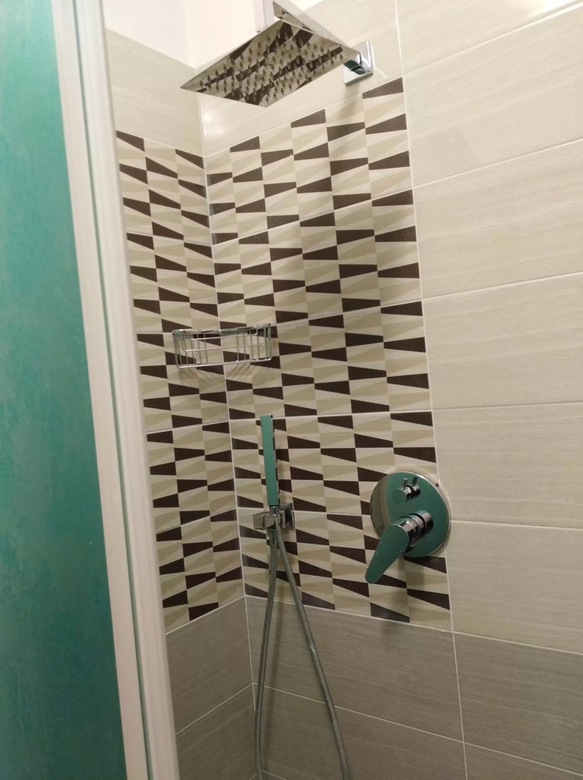 Shower, Bathroom in DomuS al Corso B&B