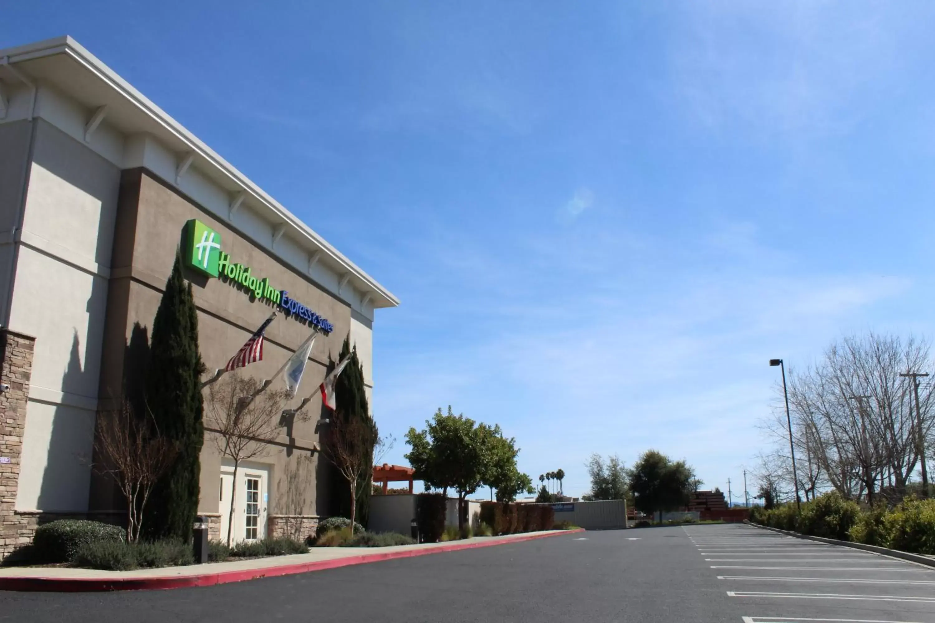 Property building in Holiday Inn Express Hotel & Suites Napa Valley-American Canyon, an IHG Hotel