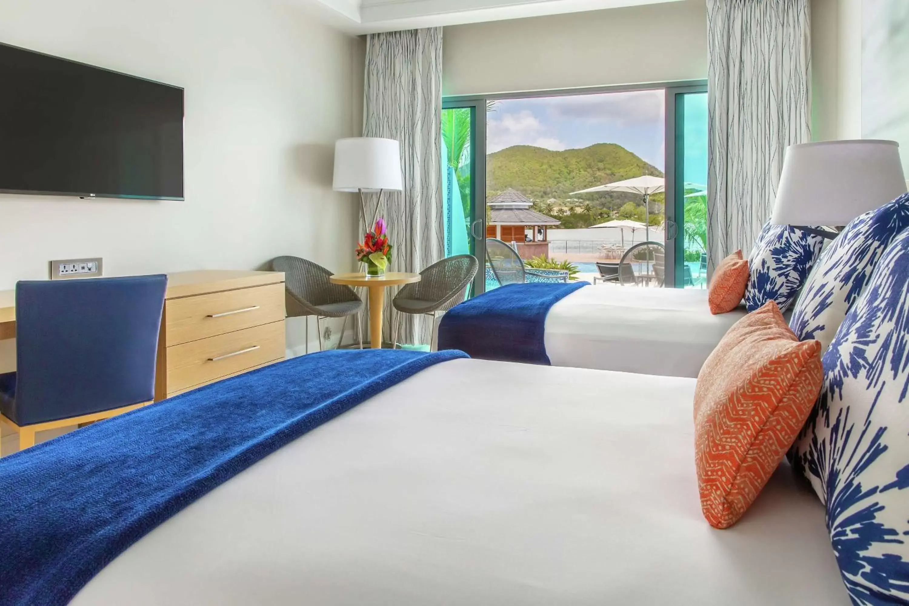 Bed in Harbor Club St Lucia, Curio Collection by Hilton
