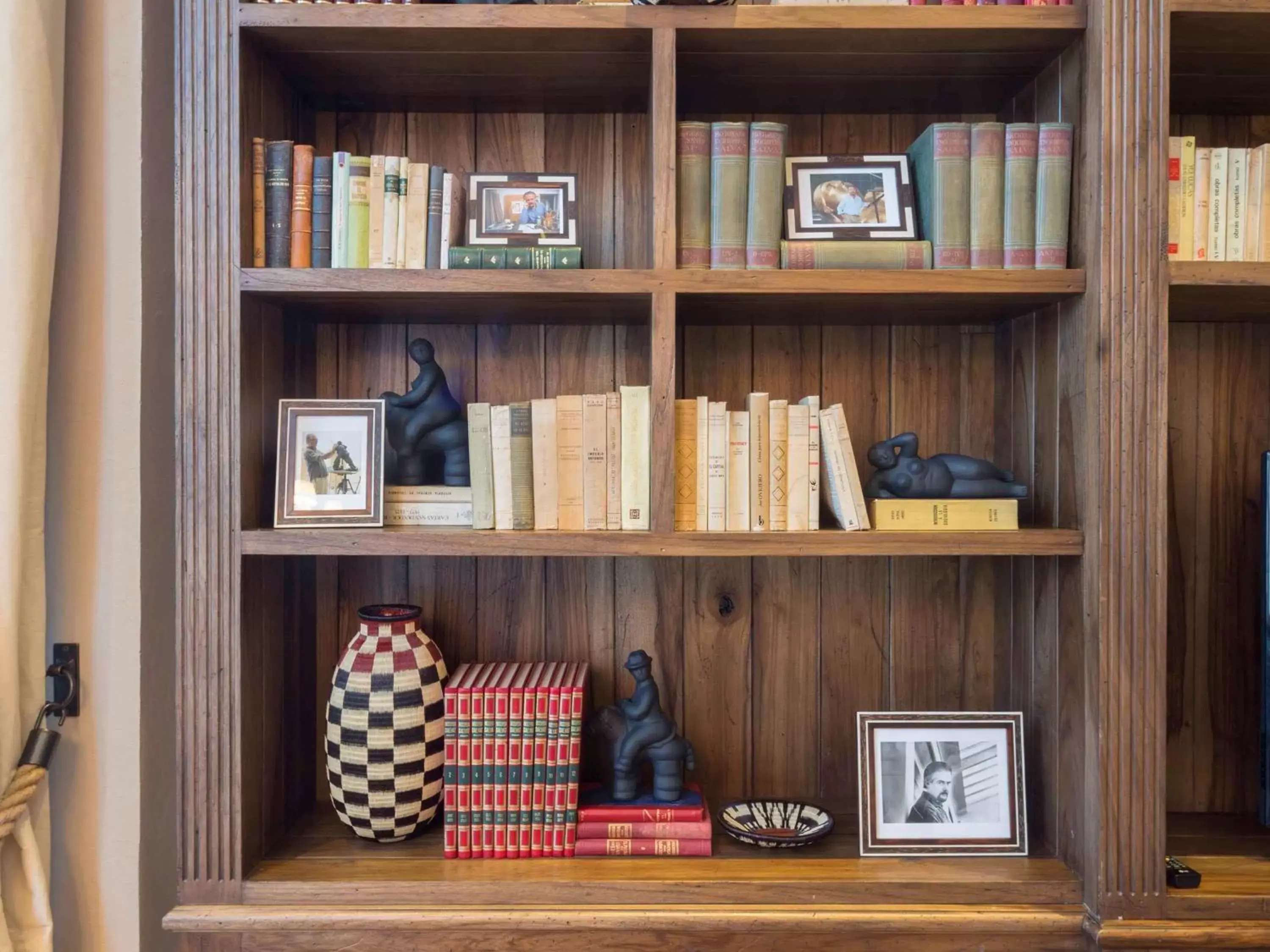 Photo of the whole room, Library in Sofitel Legend Santa Clara Cartagena