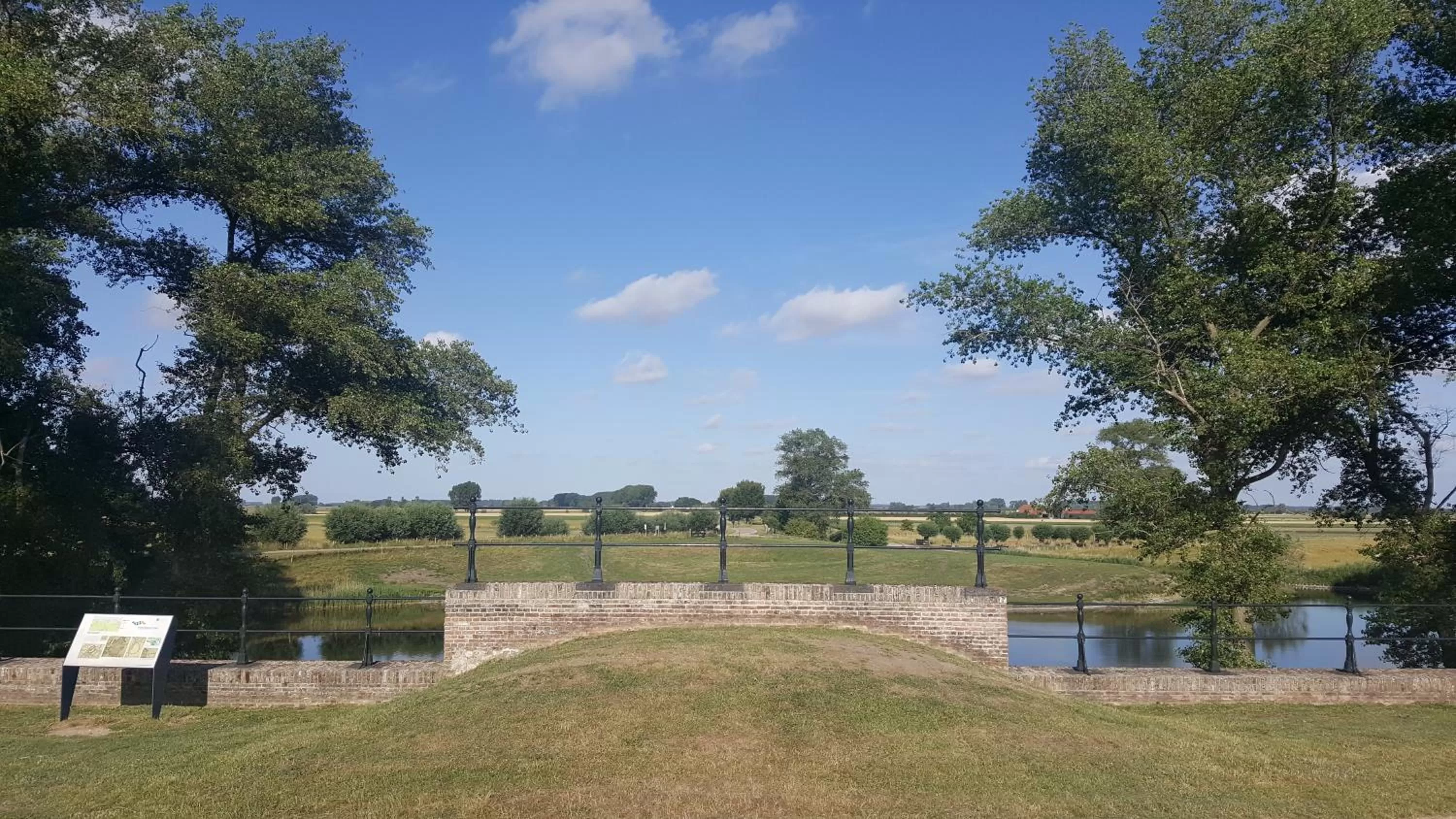 Natural landscape in Hotel Le Provencal