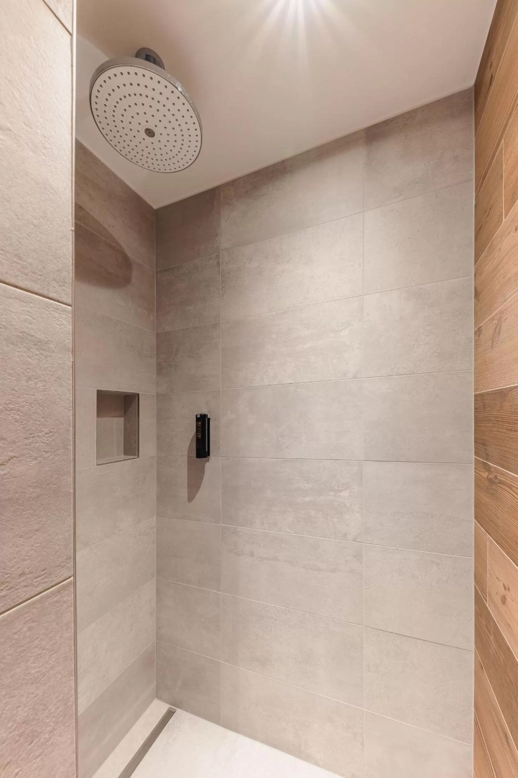 Bathroom in Hotel kommod