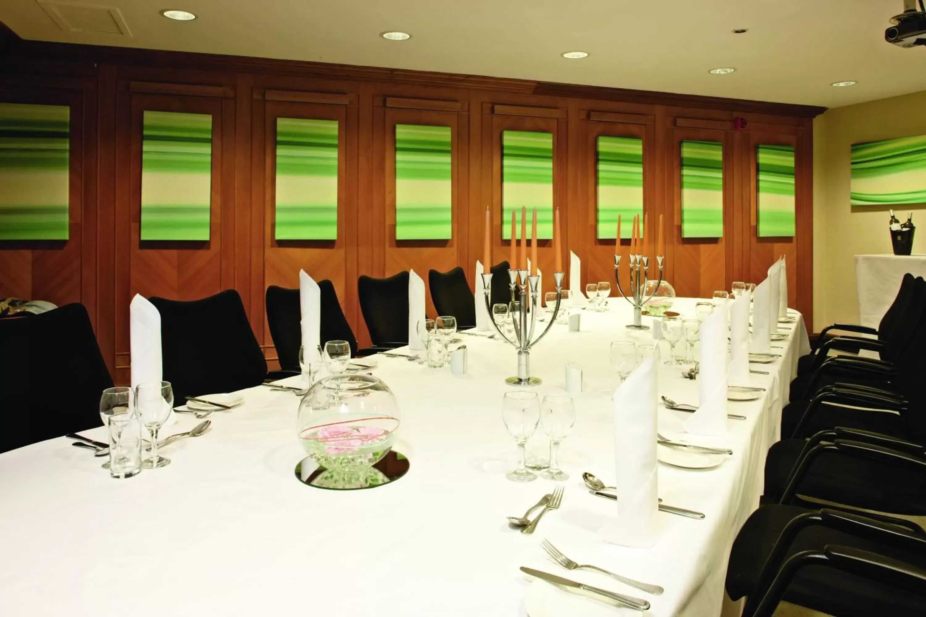 Business facilities, Restaurant/Places to Eat in Copthorne Hotel Merry Hill Dudley