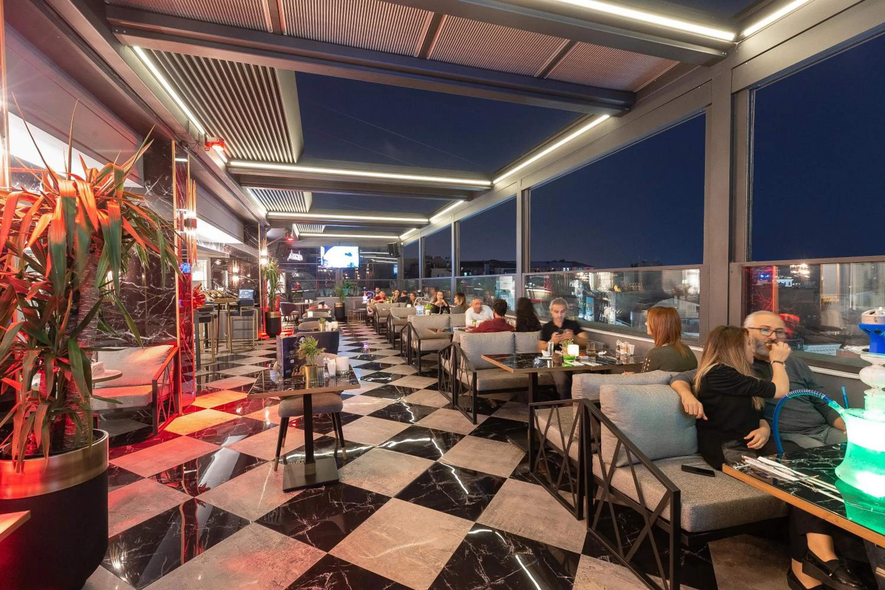 Lounge or bar in Grand Washington Hotel