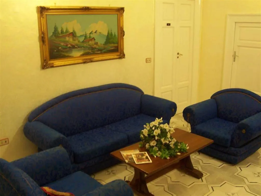 Lounge or bar in Hotel Pensione Romeo