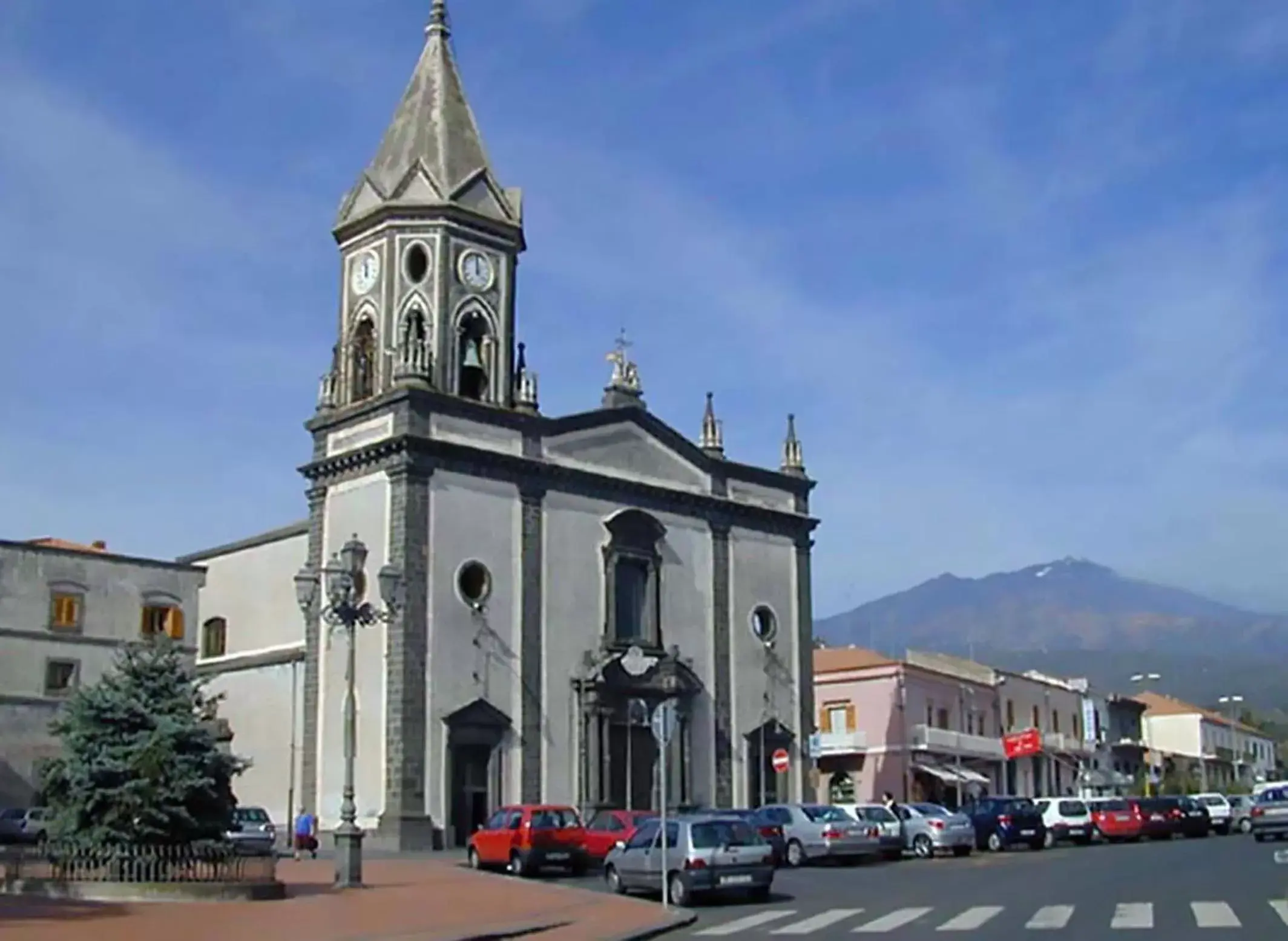 Nearby landmark in Case Zuccaro