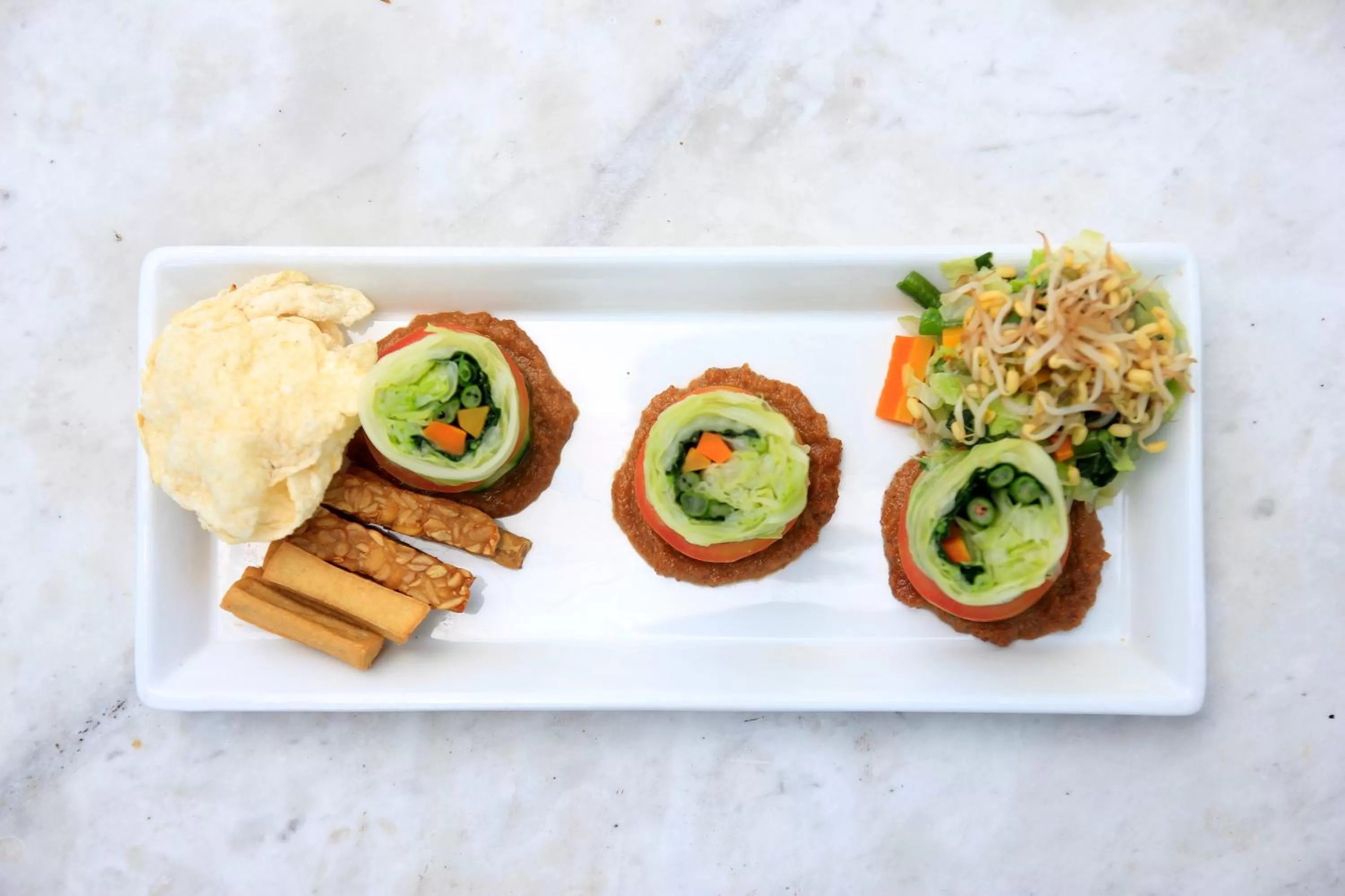 Meals in The Cakra Hotel