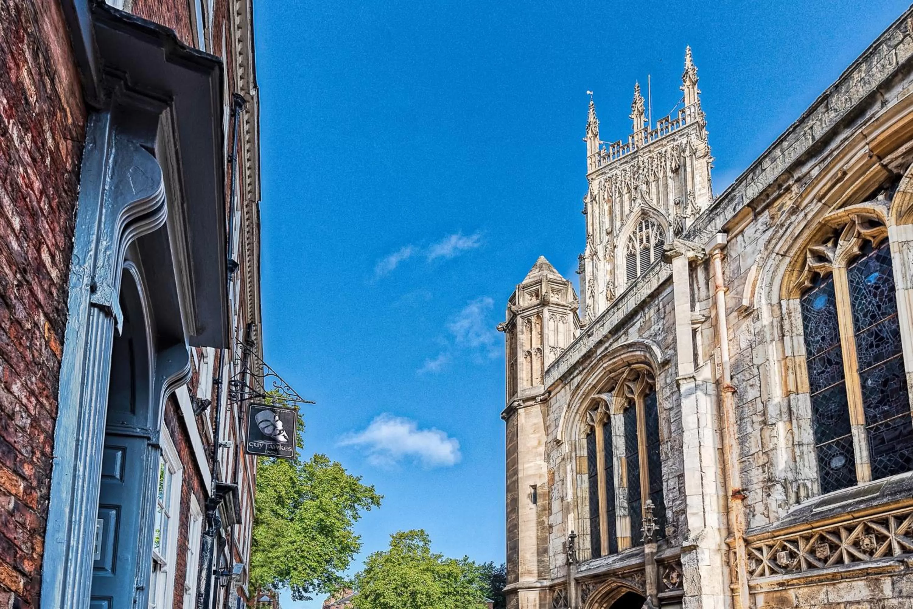 Facade/entrance in Guy Fawkes Inn