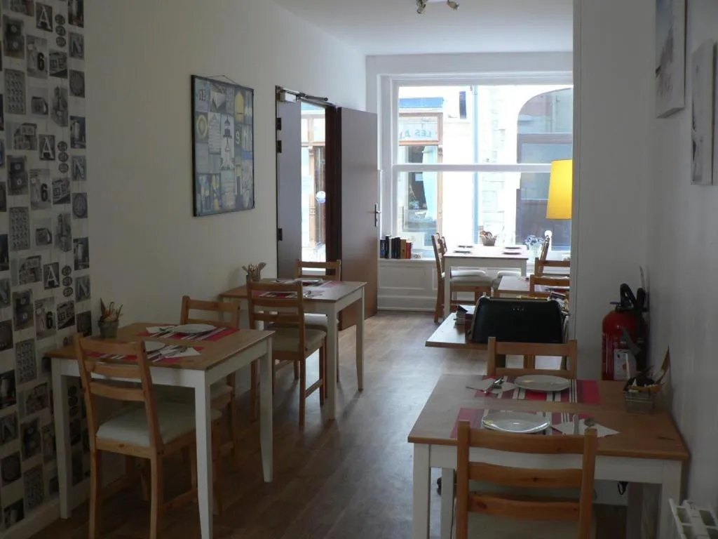 Restaurant/places to eat in Hôtel Les Alizés