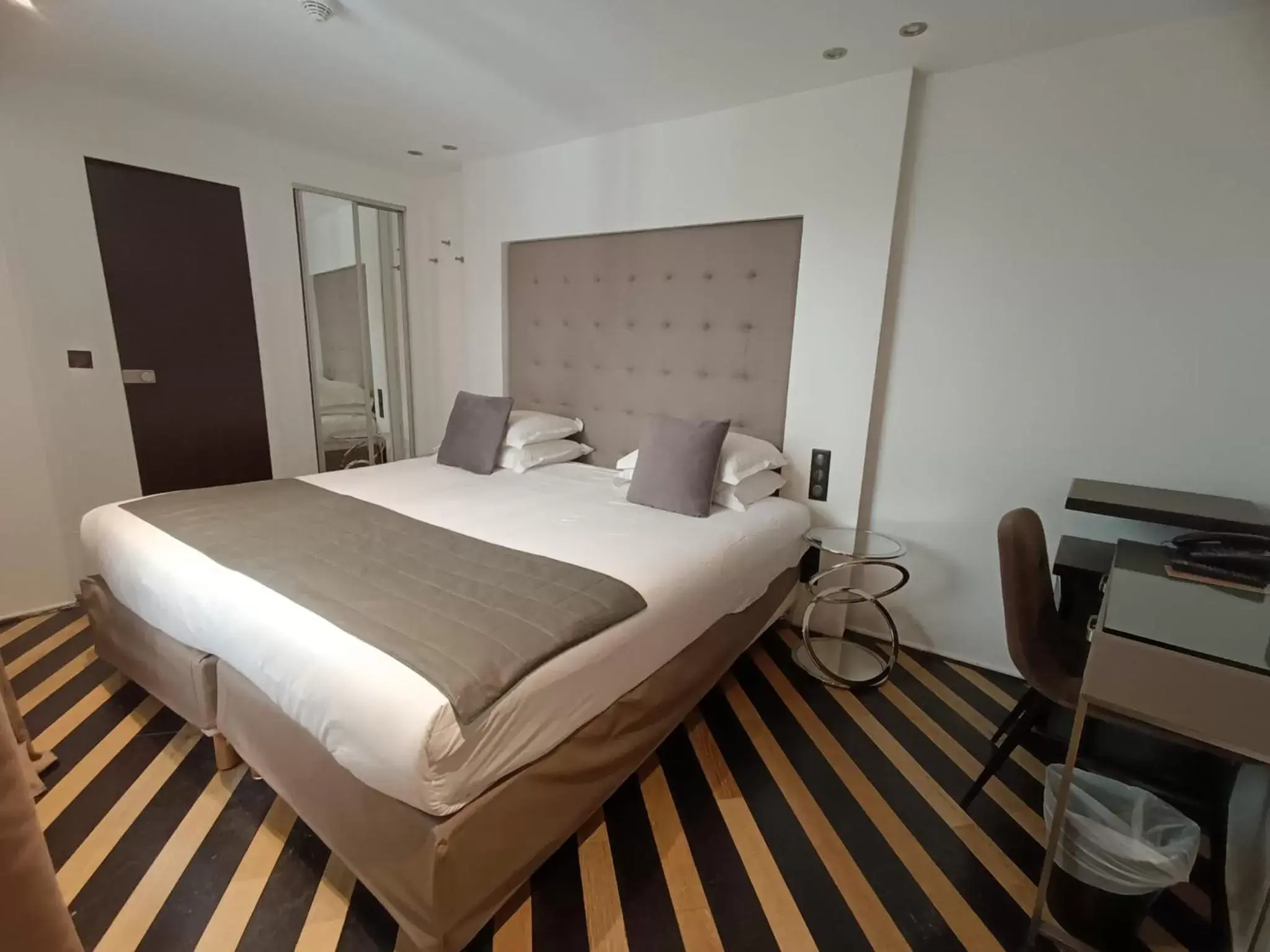 Bedroom, Bed in Hotel Aida Marais
