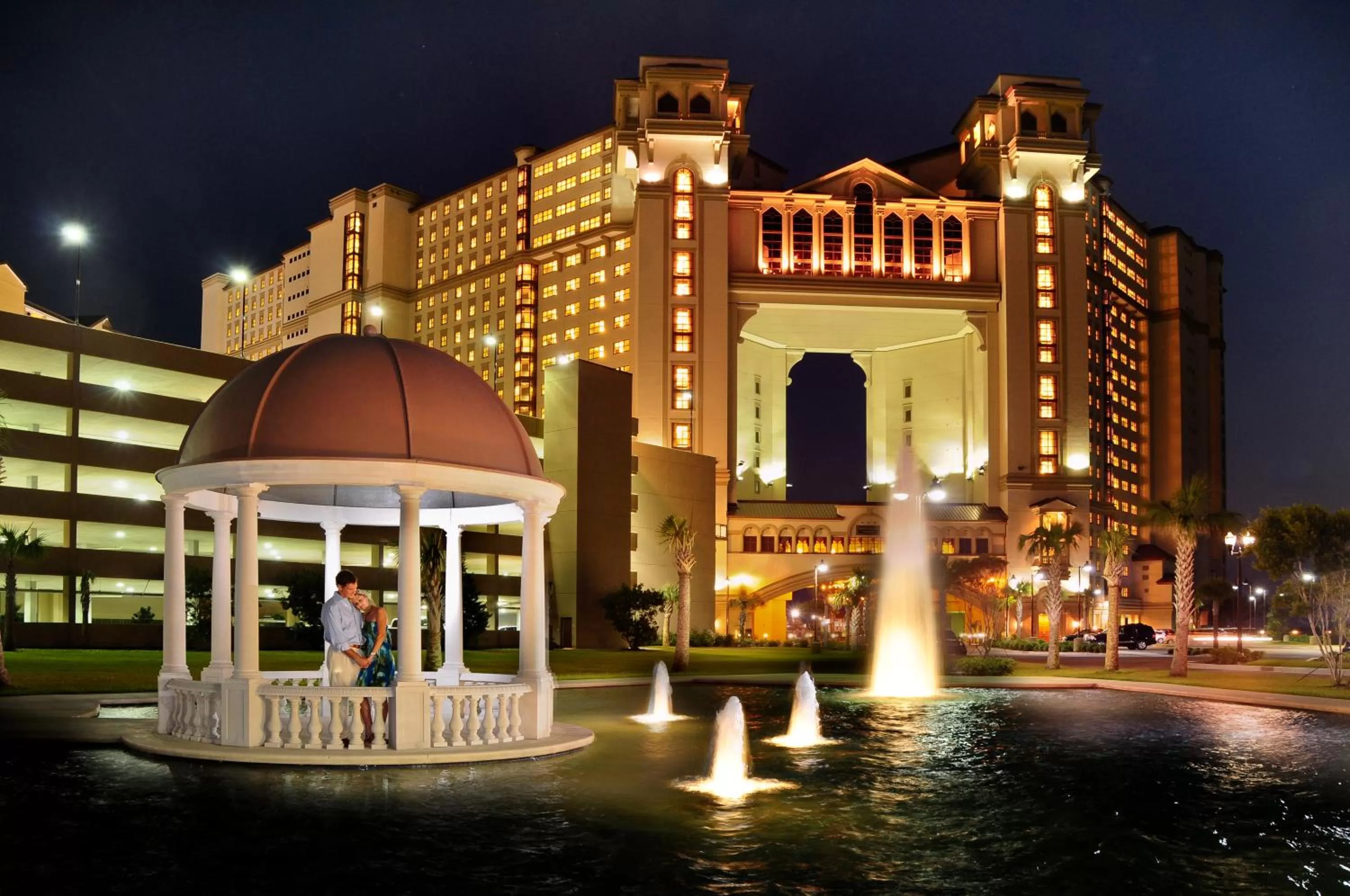 Facade/entrance in North Beach Resort & Villas