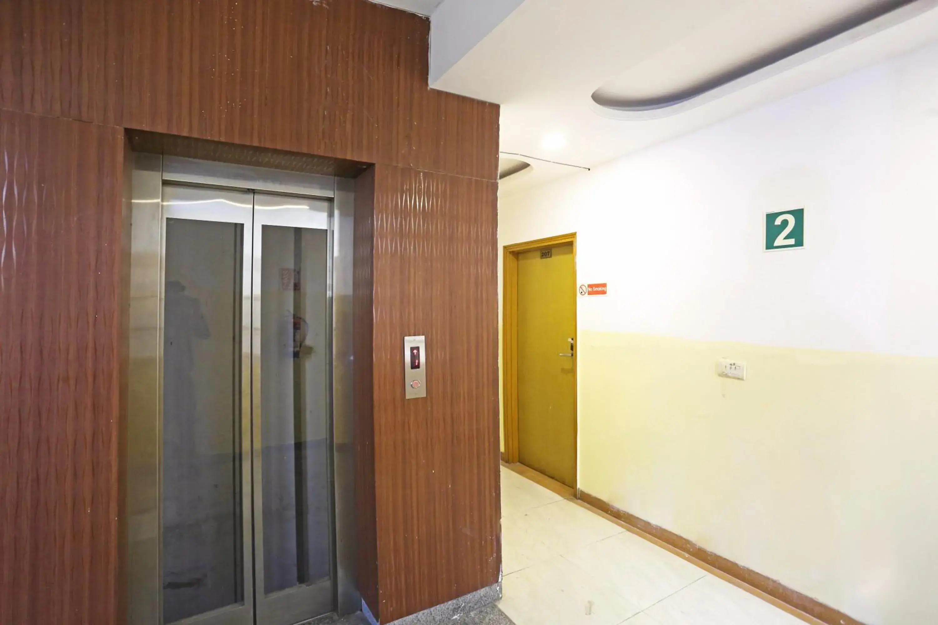 elevator in Hotel Aeroporto