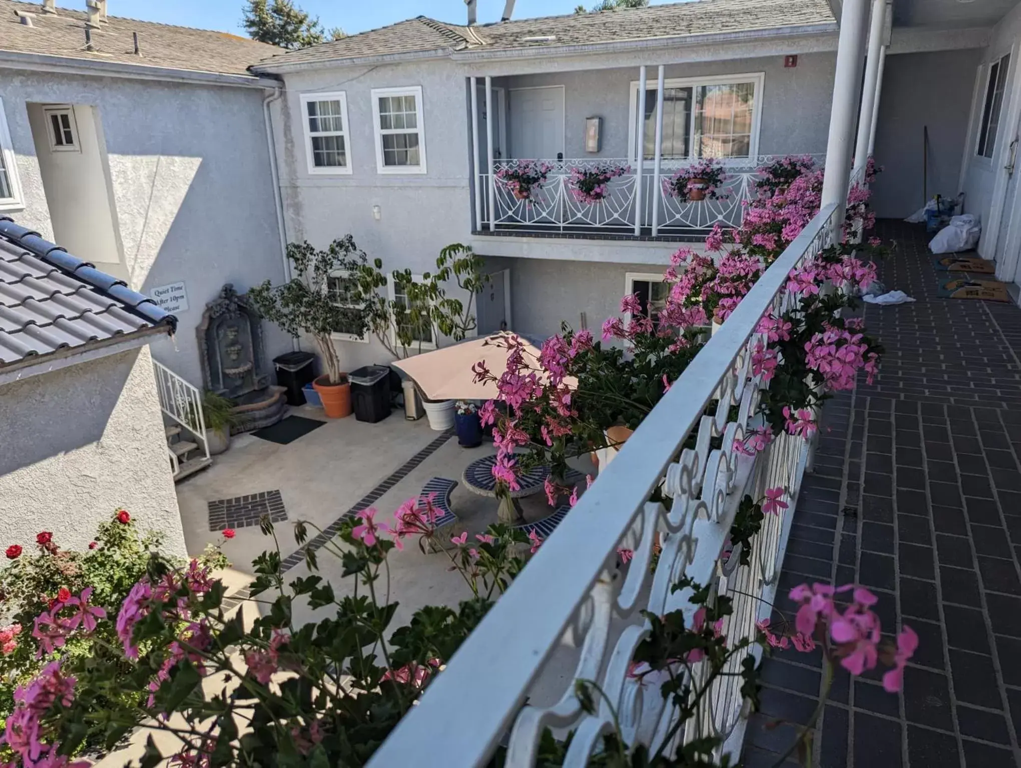 Garden, Balcony/Terrace in Ocean Park Inn
