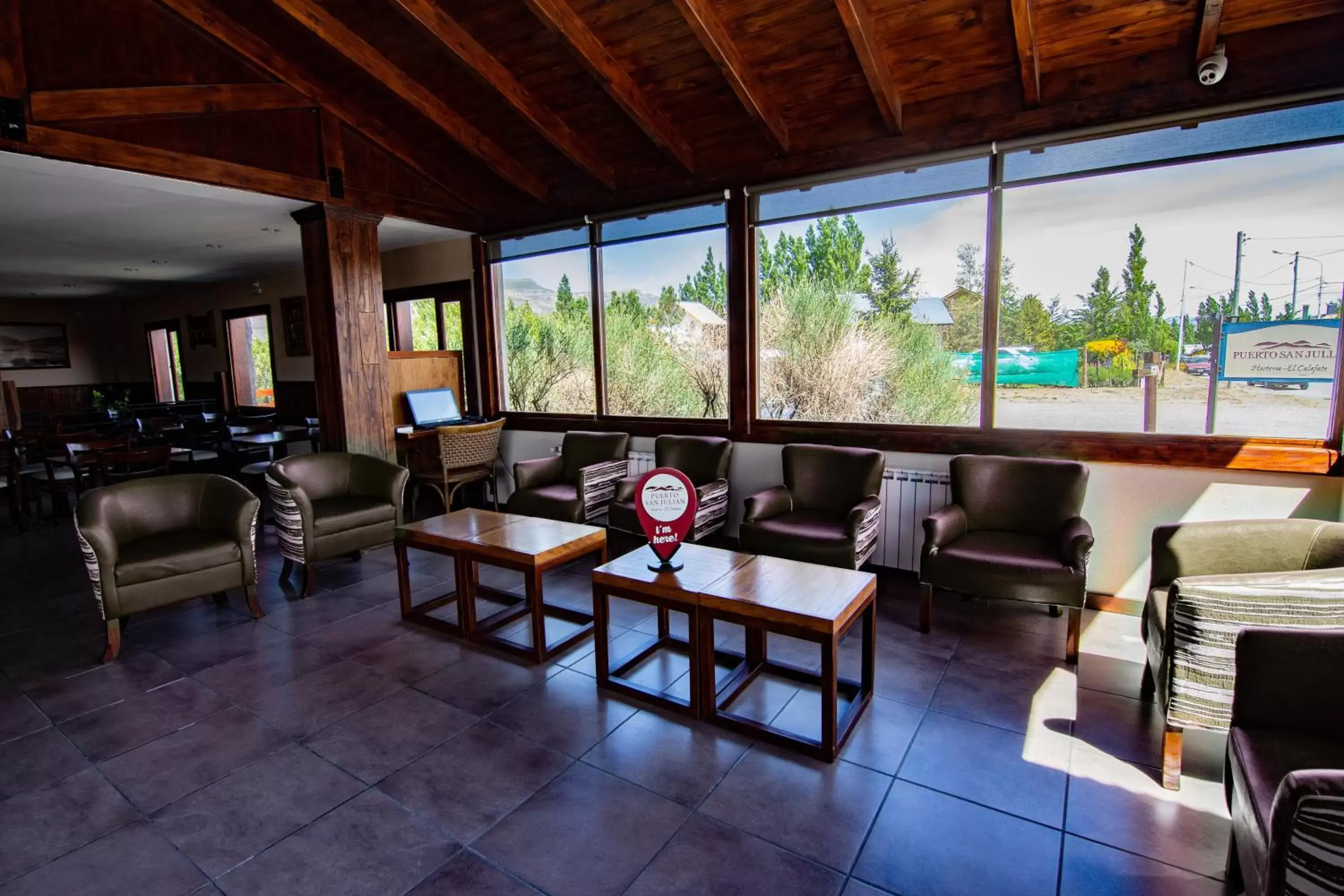 Lobby or reception in Hosteria Puerto San Julian