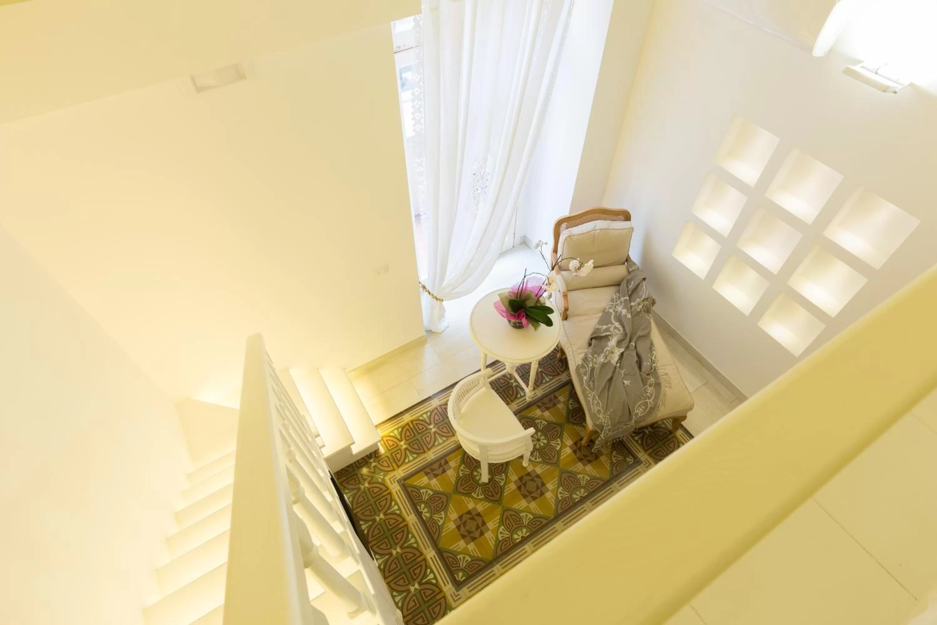 Photo of the whole room, Bed in Suite Le Perle