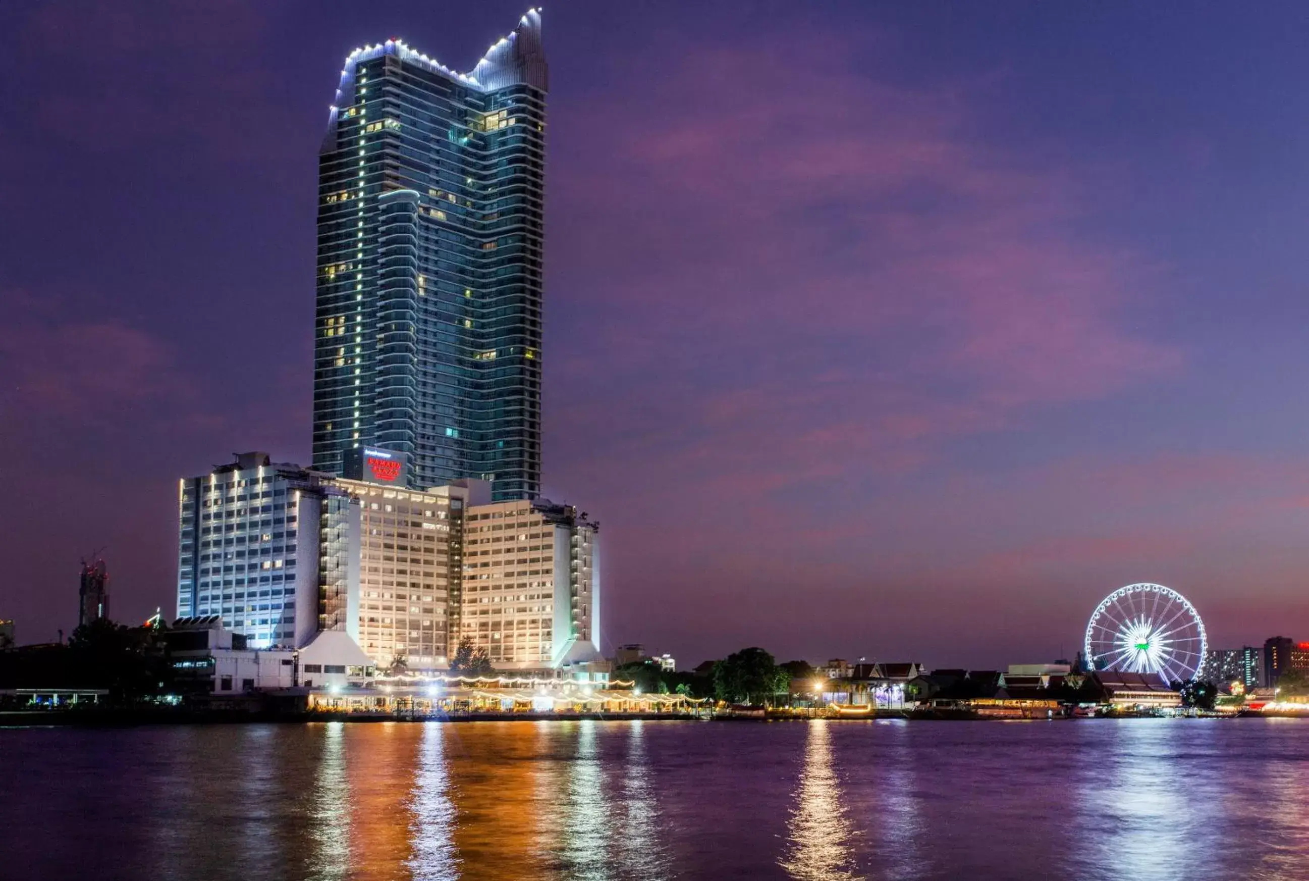 Nearby landmark in Ramada Plaza by Wyndham Bangkok Menam Riverside