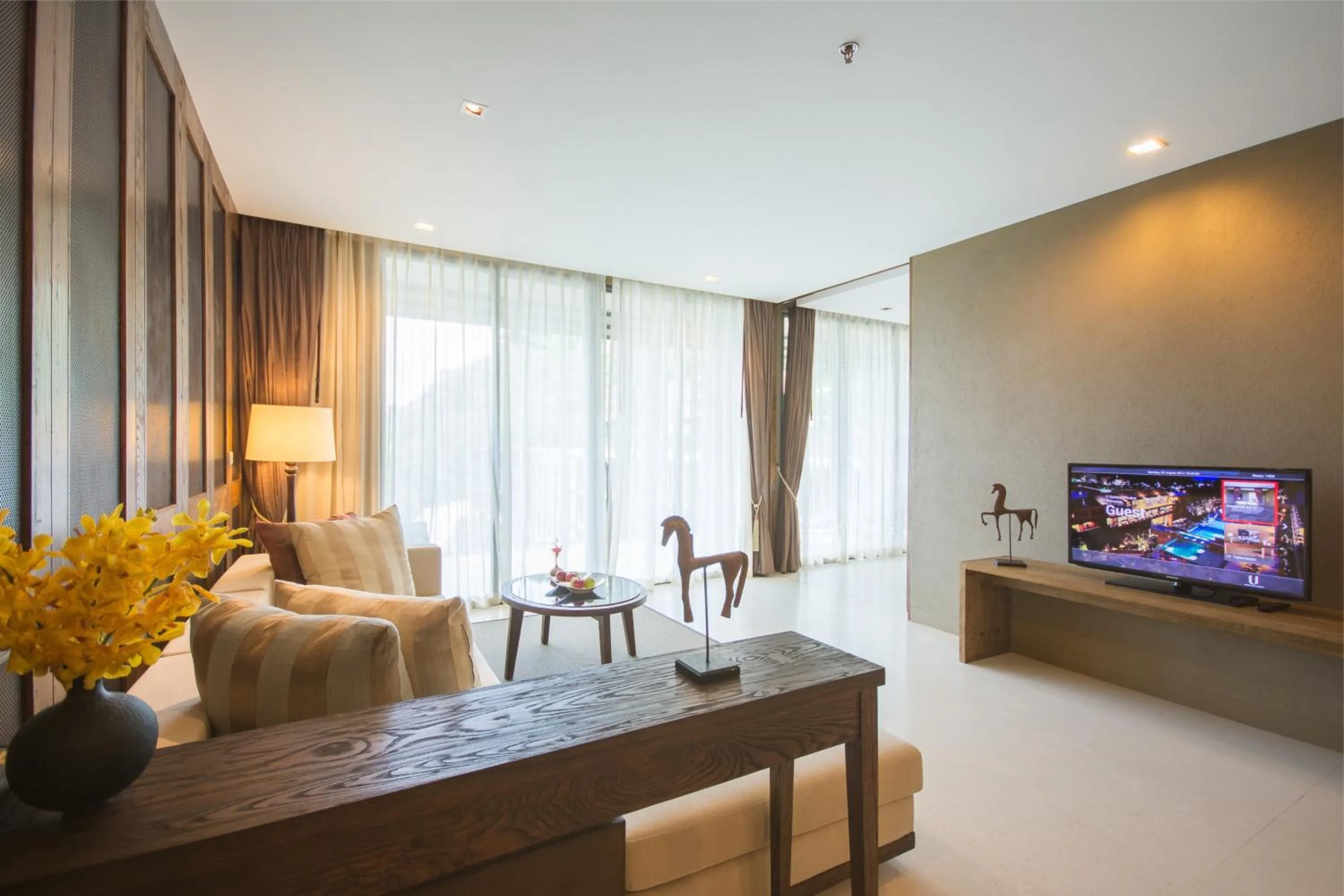 Living room in SUNSURI PHUKET, Nai Harn Beach