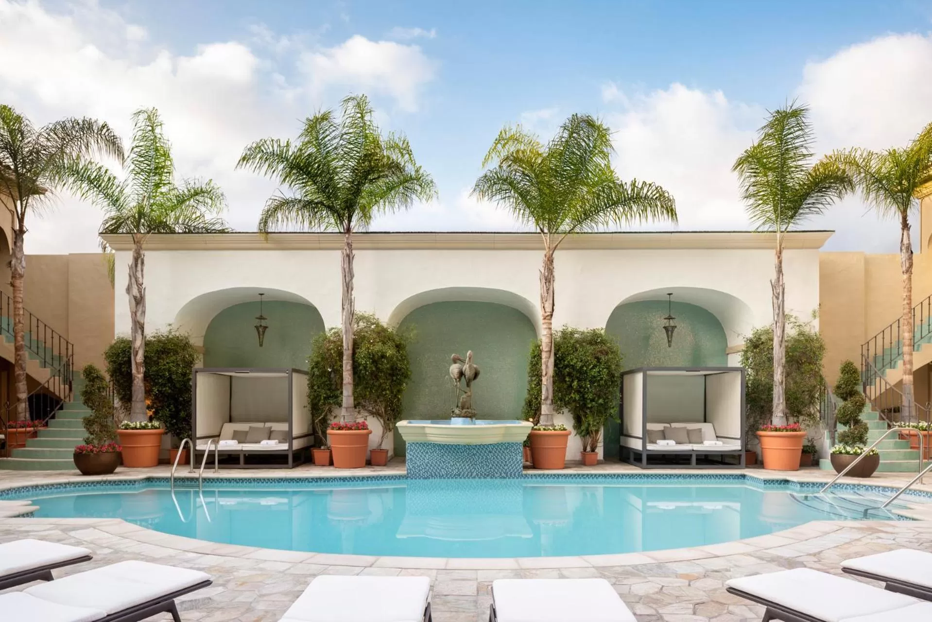 Swimming pool in Beverly Wilshire, A Four Seasons Hotel